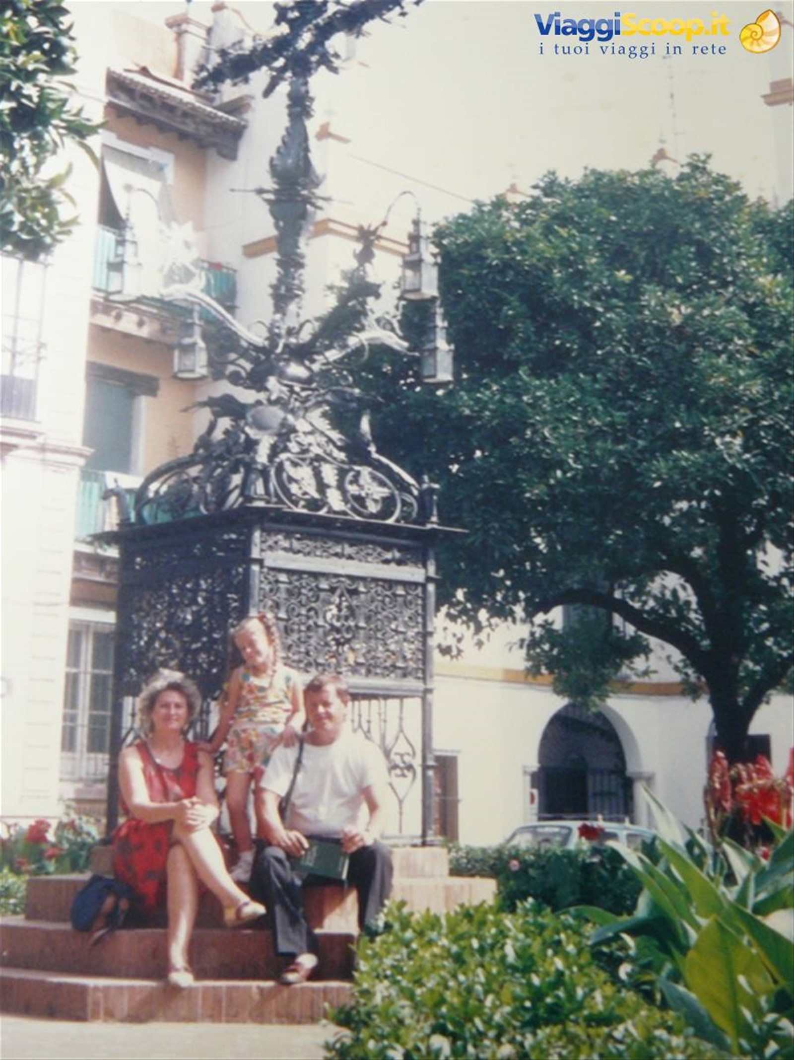 Siviglia - Plaza de Santa Cruz