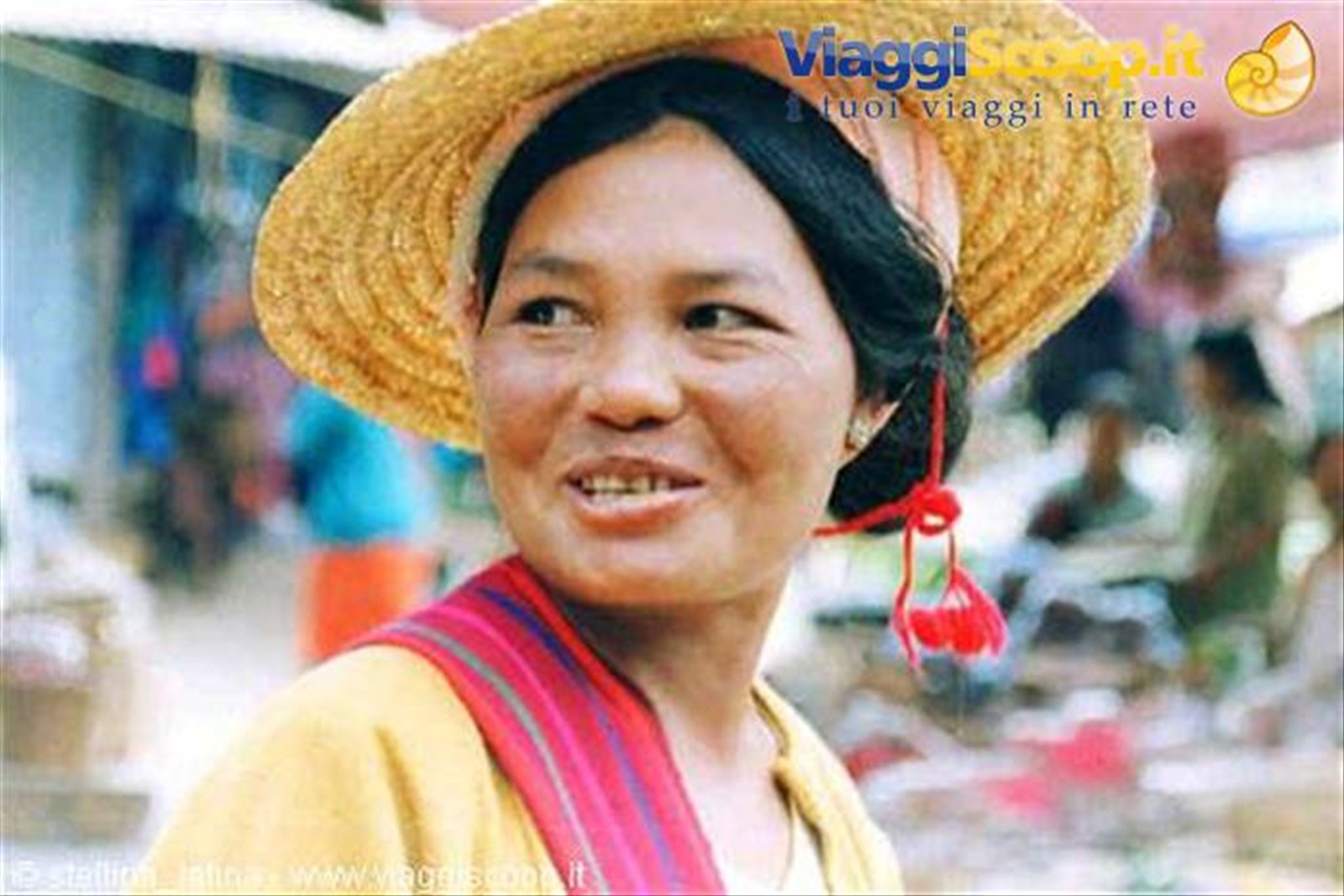 Kalaw, donna al mercato