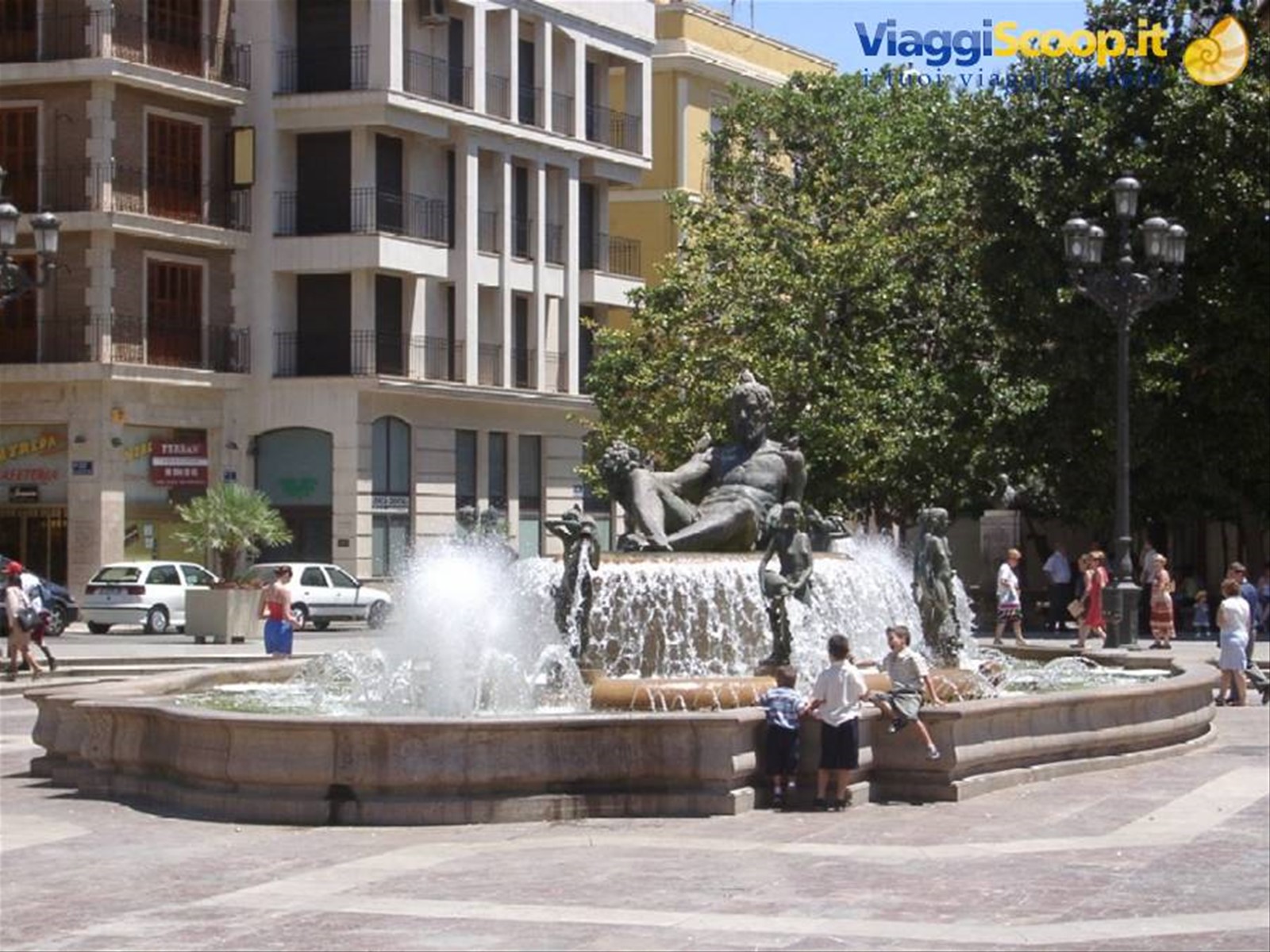 Plaza de La Virgen