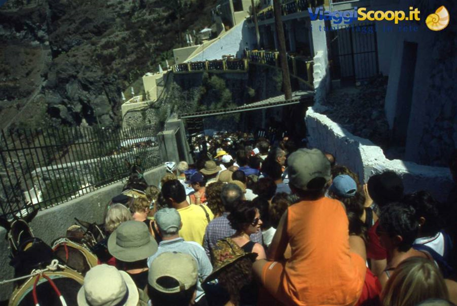SANTORINI - Thera