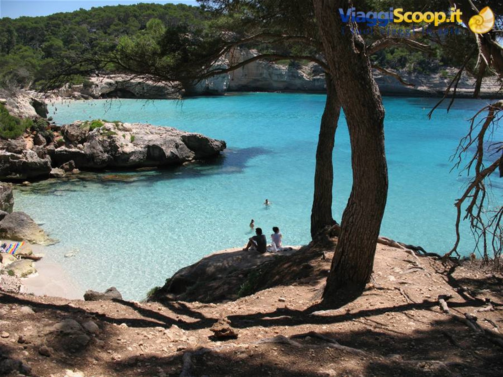Cala Mitjana , Cala Mitjaneta