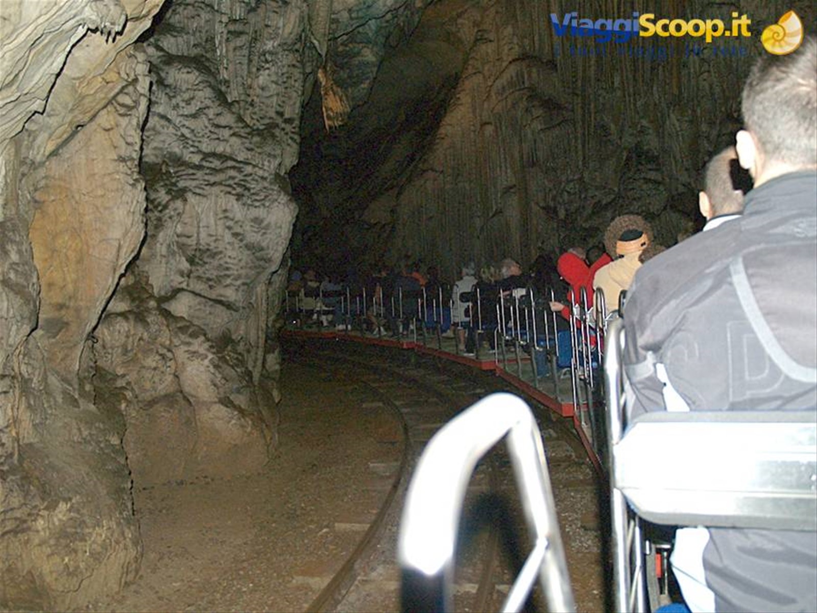 trenino grotte Postunia