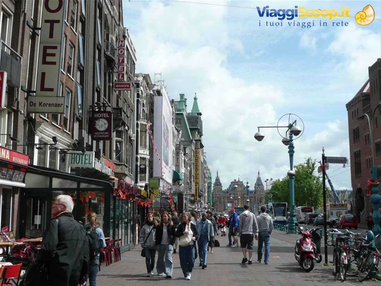 Amsterdam - Damrak