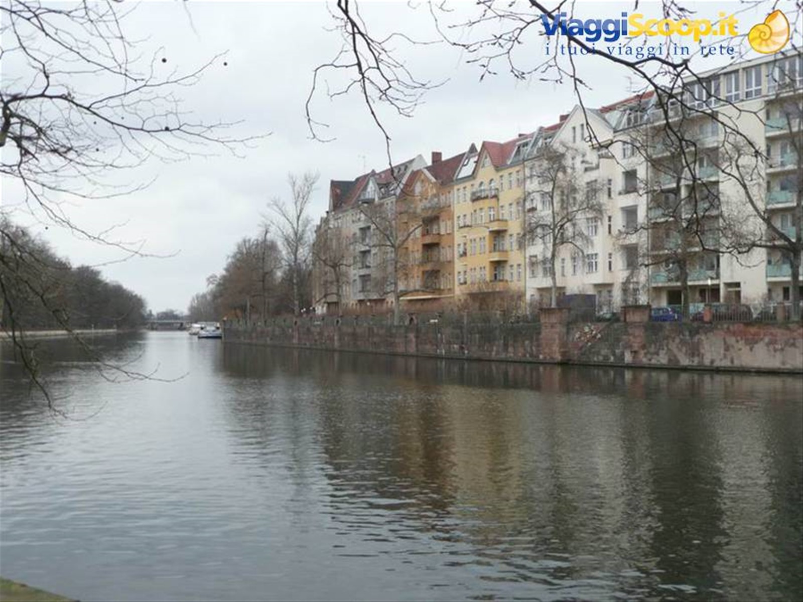 Case lungo lo Spree - zona di Schloss Charlottemburg