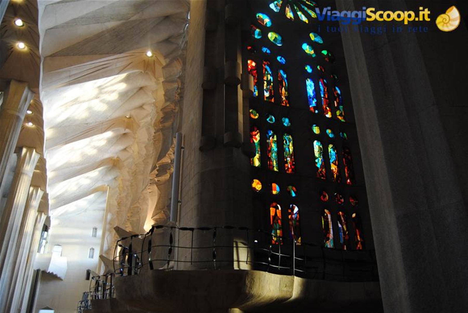 Interno della Sagrada Familia