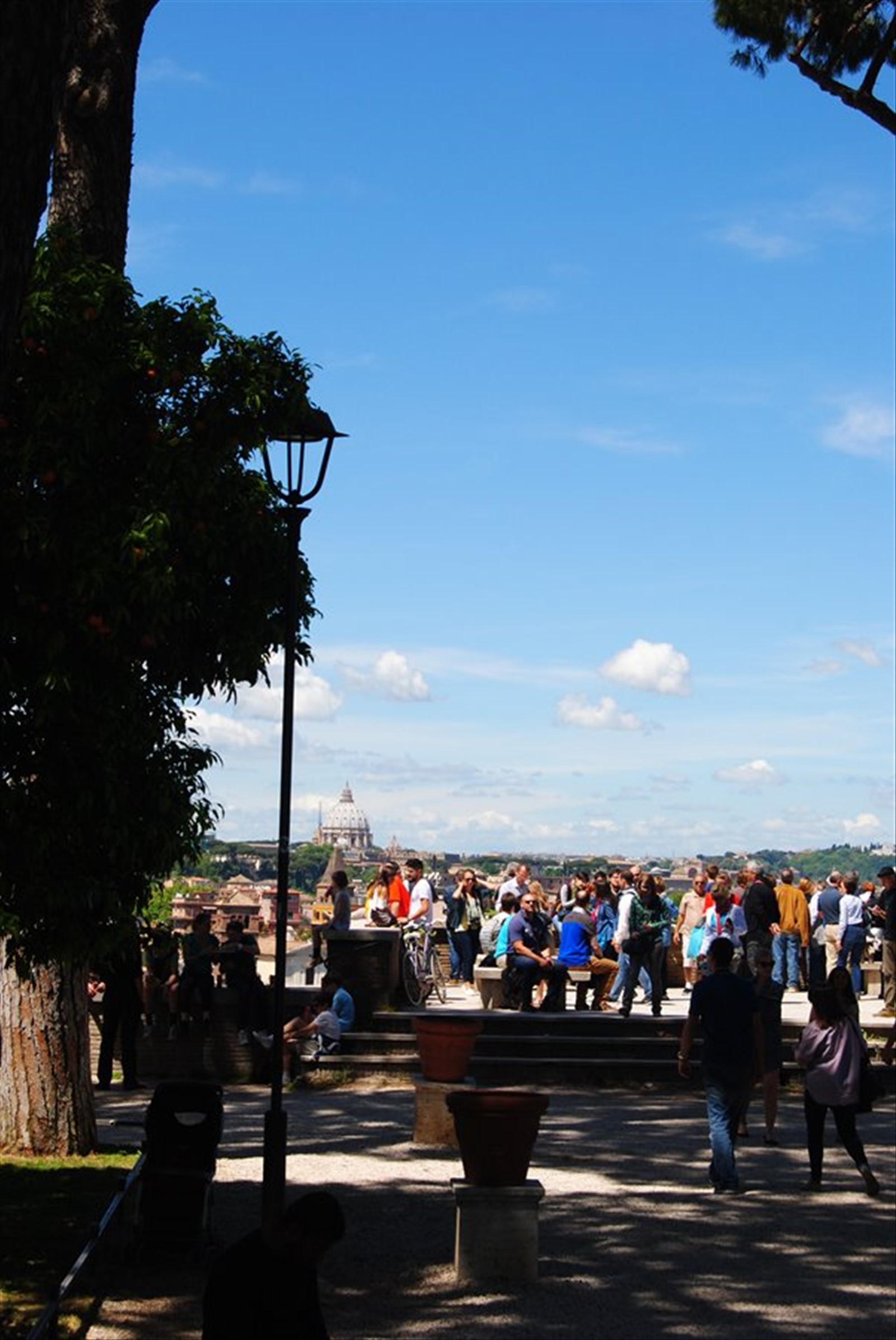 La veduta del giardino degli aranci