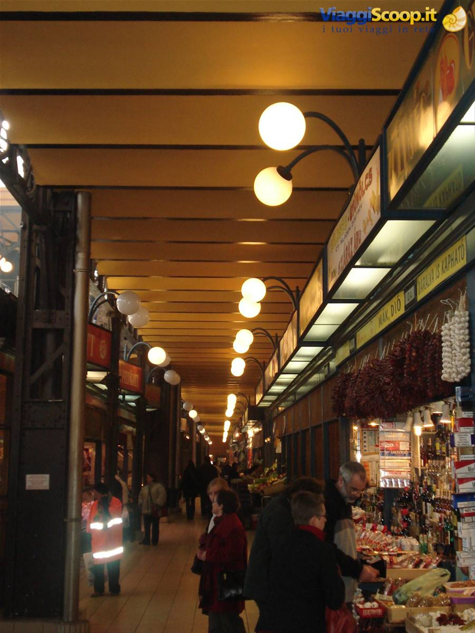 L'interno del mercato