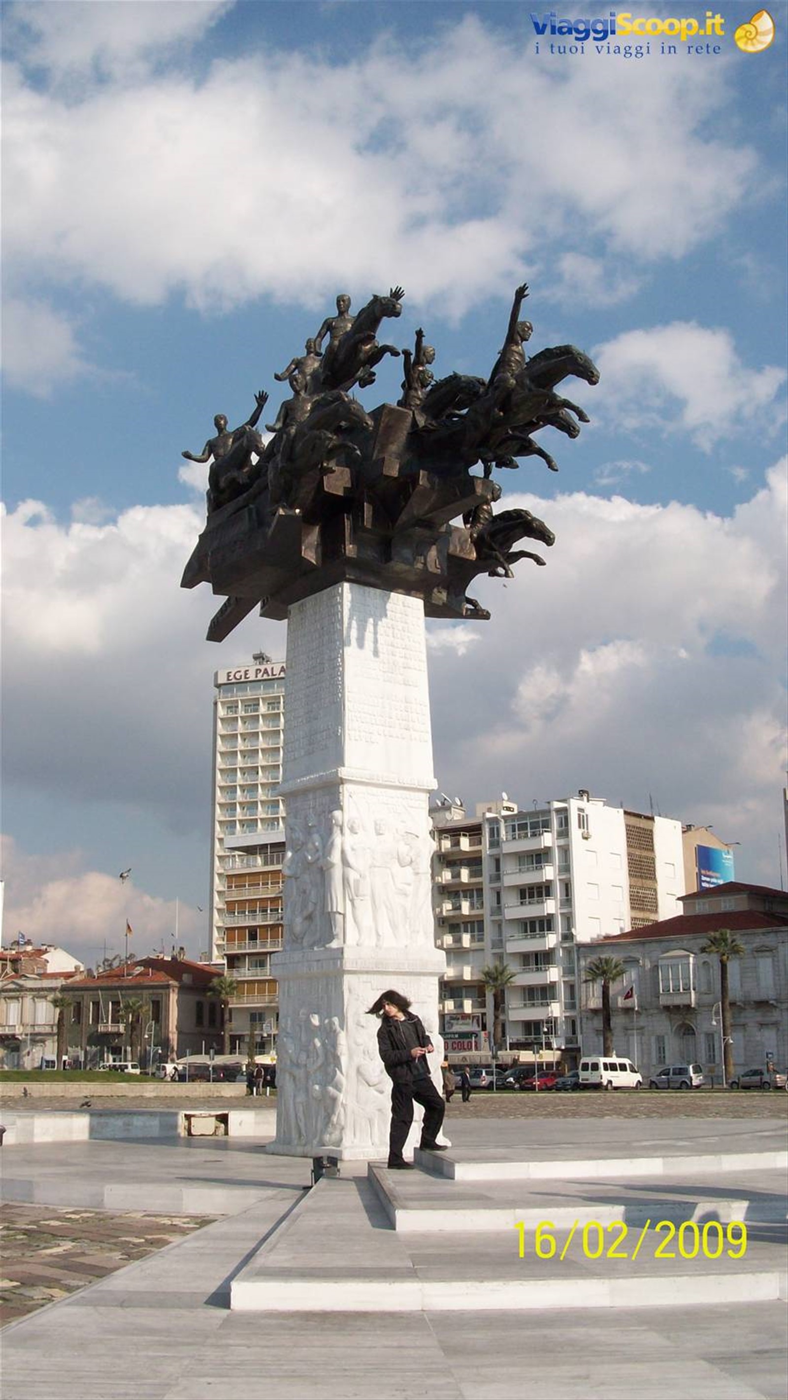 Izmir- lungomare