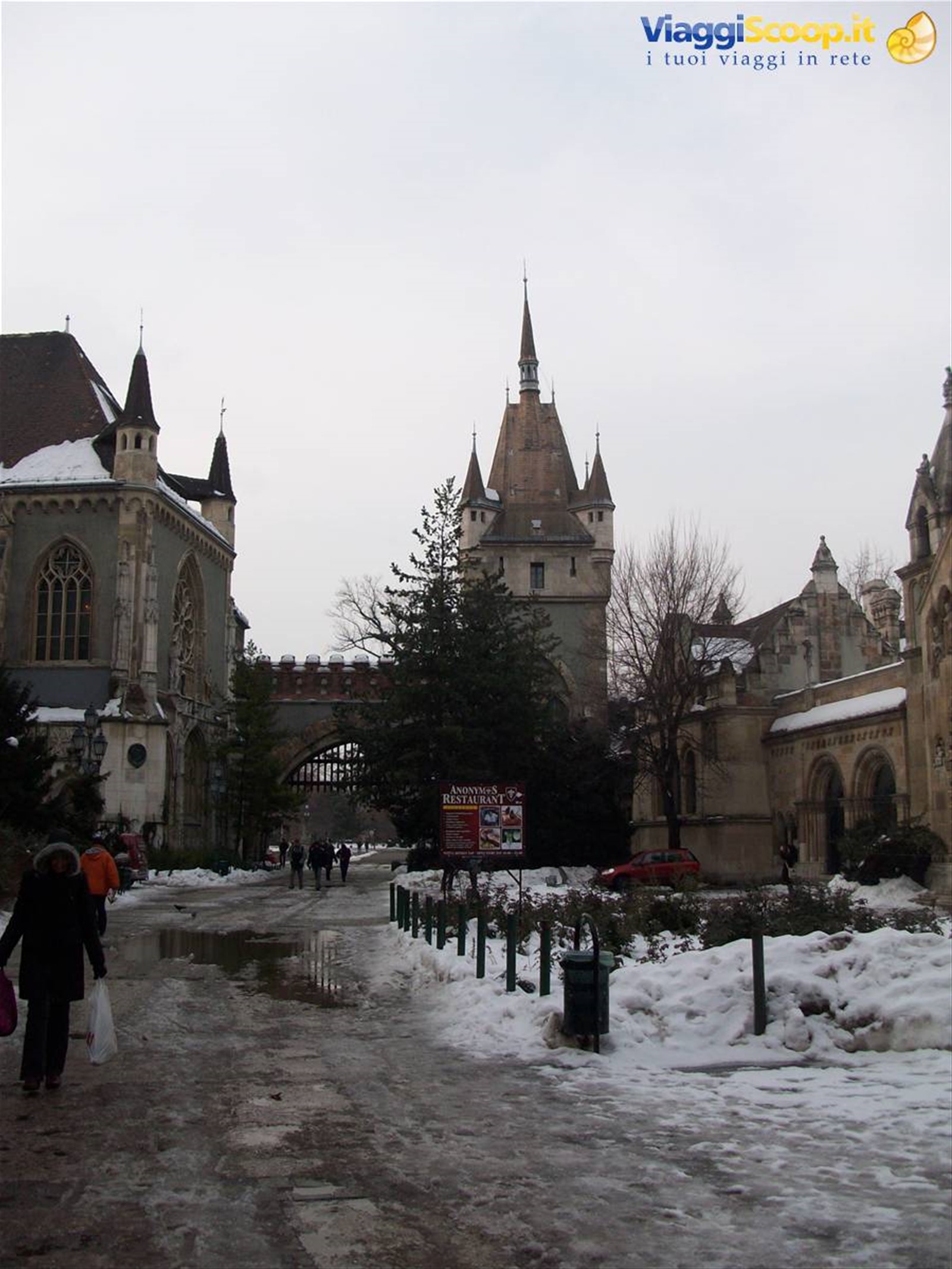 Il castello Vajdahunyad
