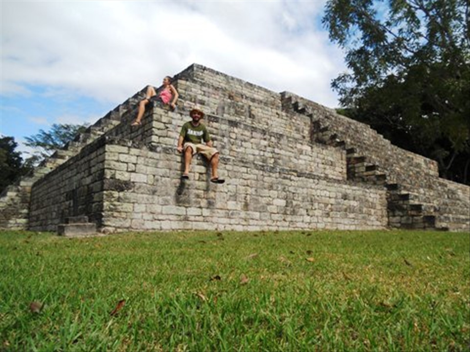 www.born2travel.it