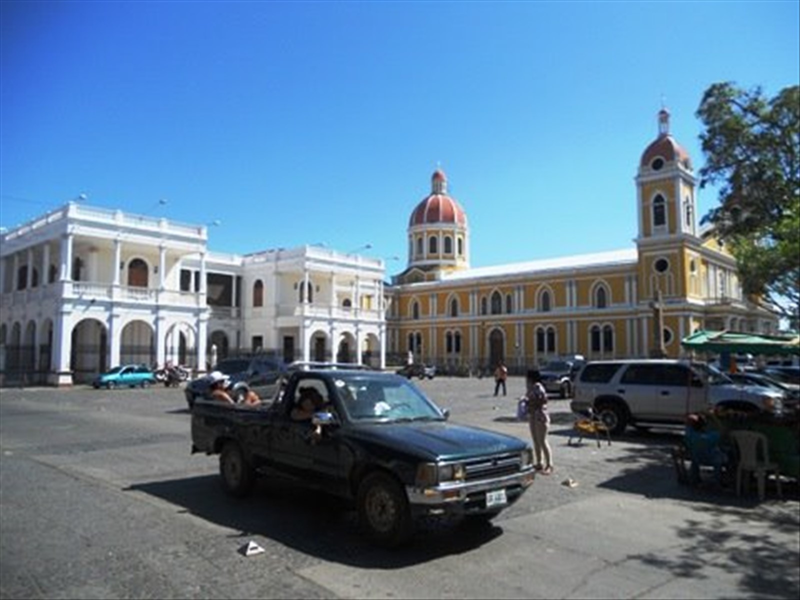 www.born2travel.it