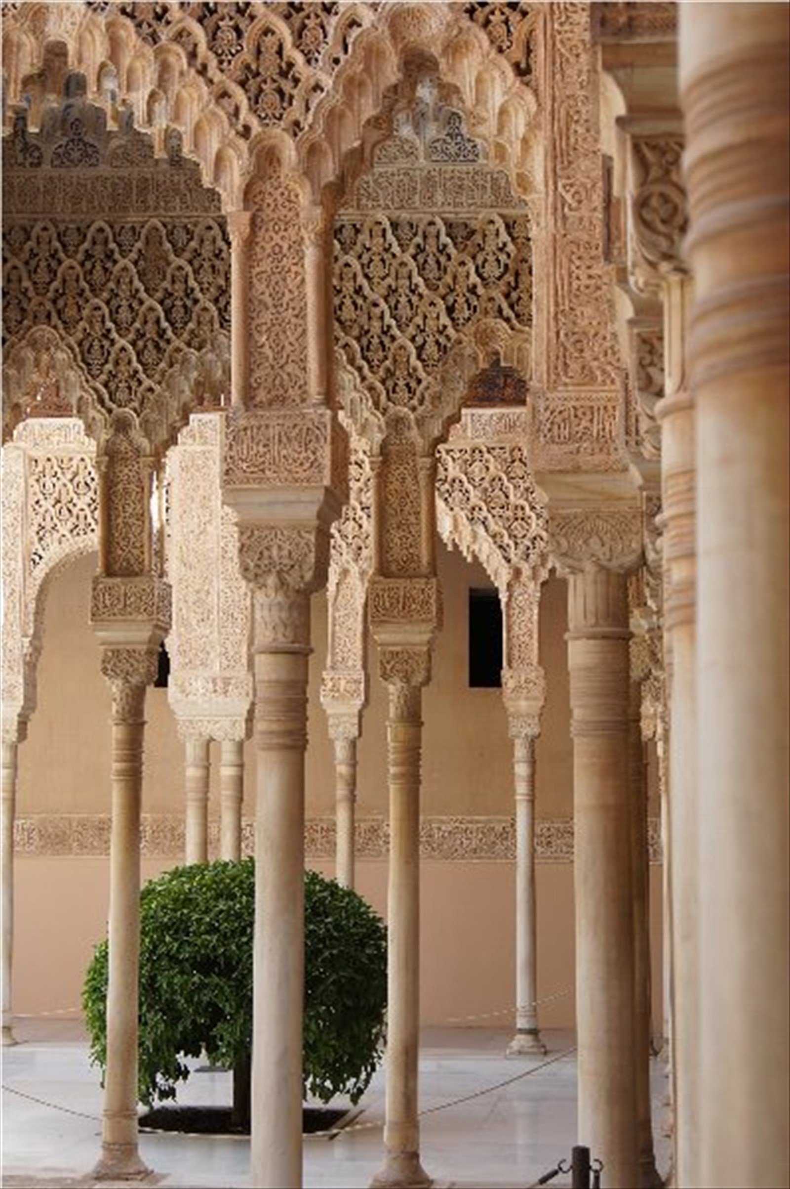 Alhambra - Palazzi Nasridi