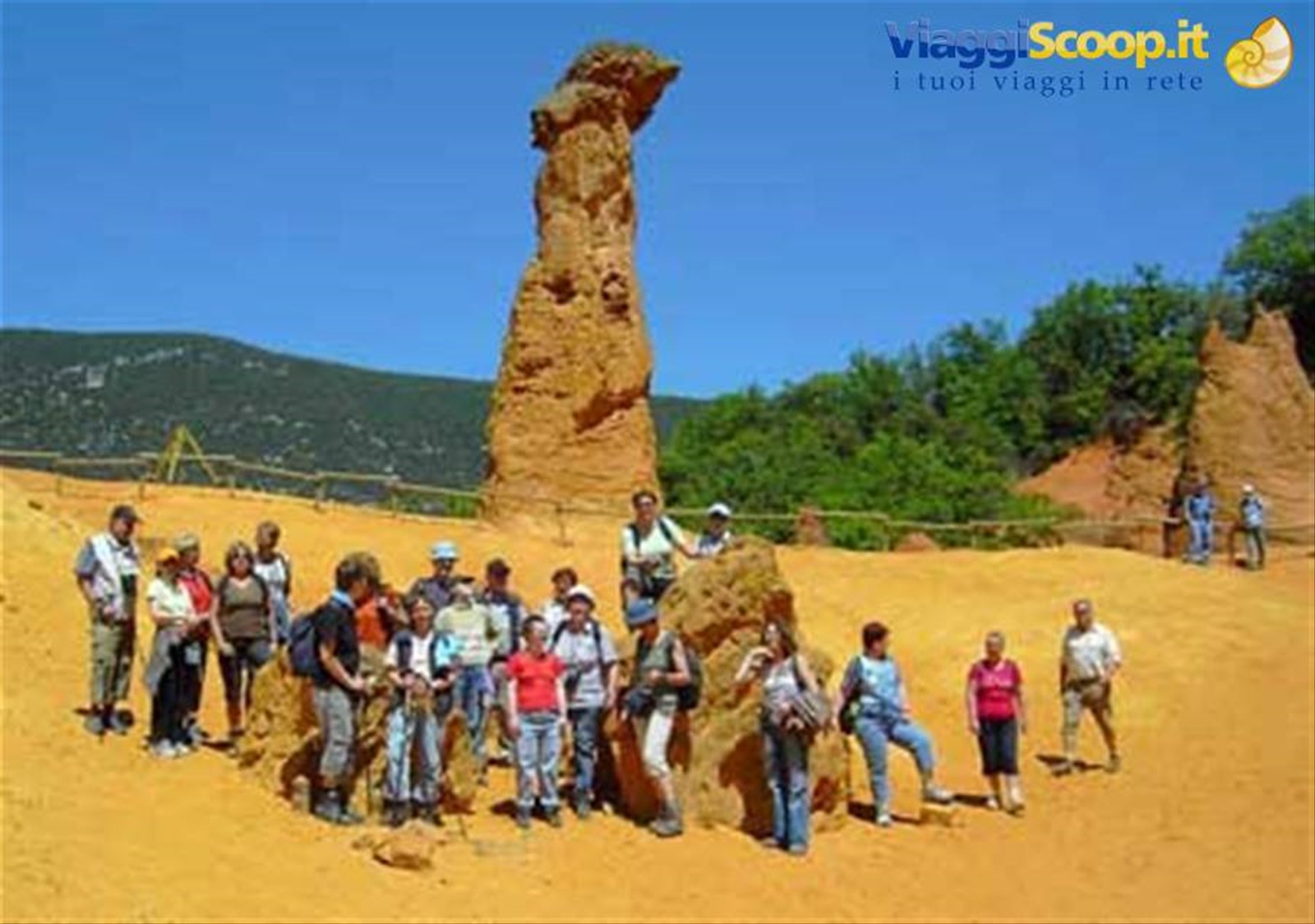 passando, una visitina al colorado provenzale fa sempre bene