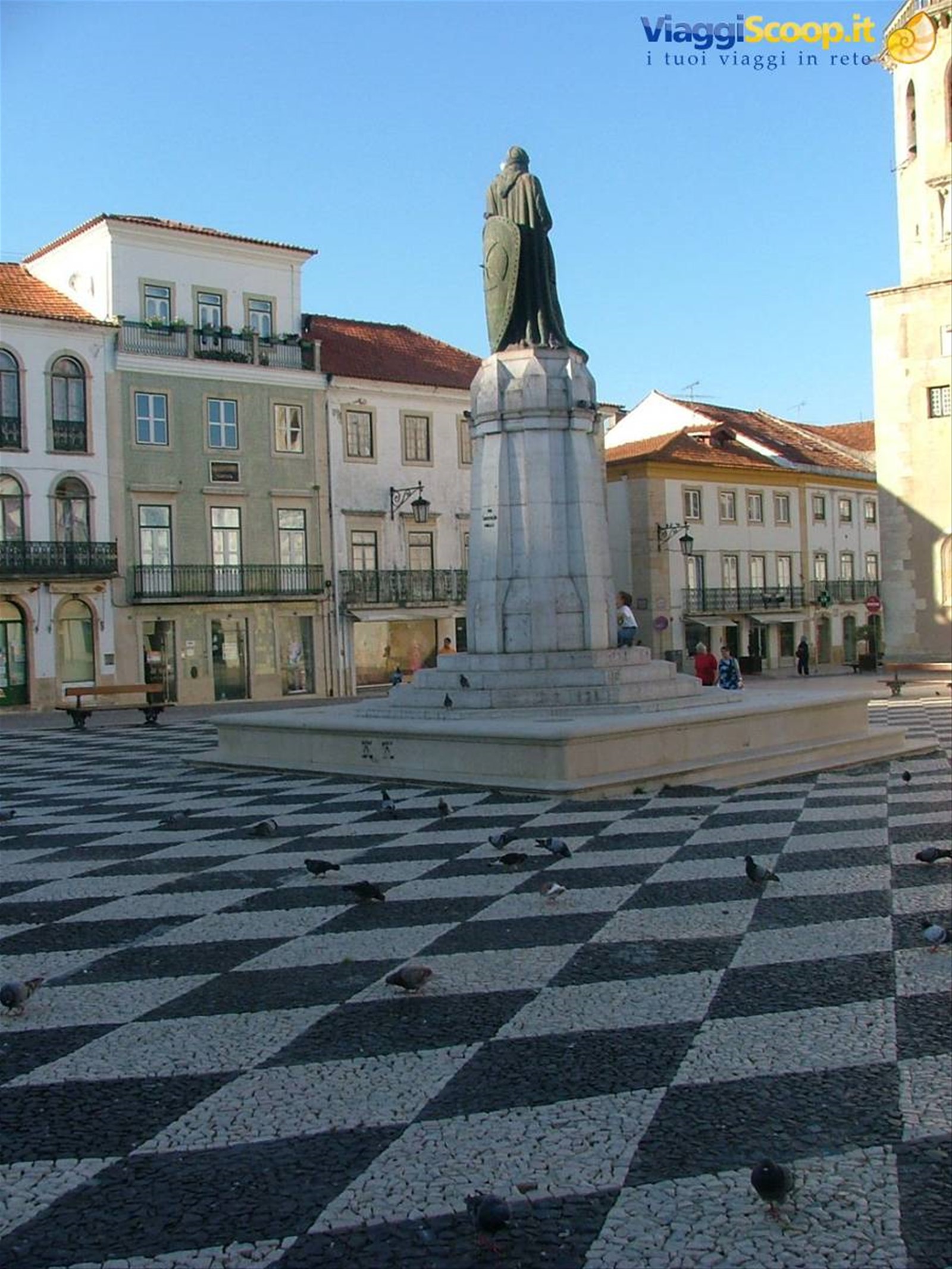 Tomar, Praca de la Sé