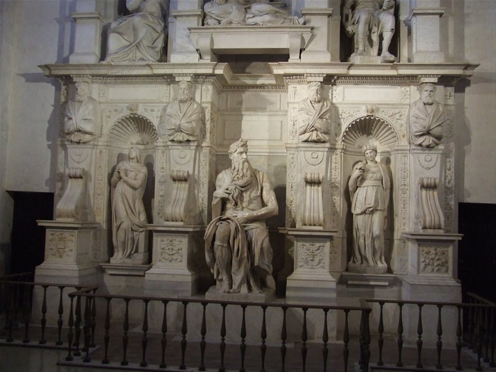 ROMA - S. Pietro in Vincoli : il Mosè del Bernini