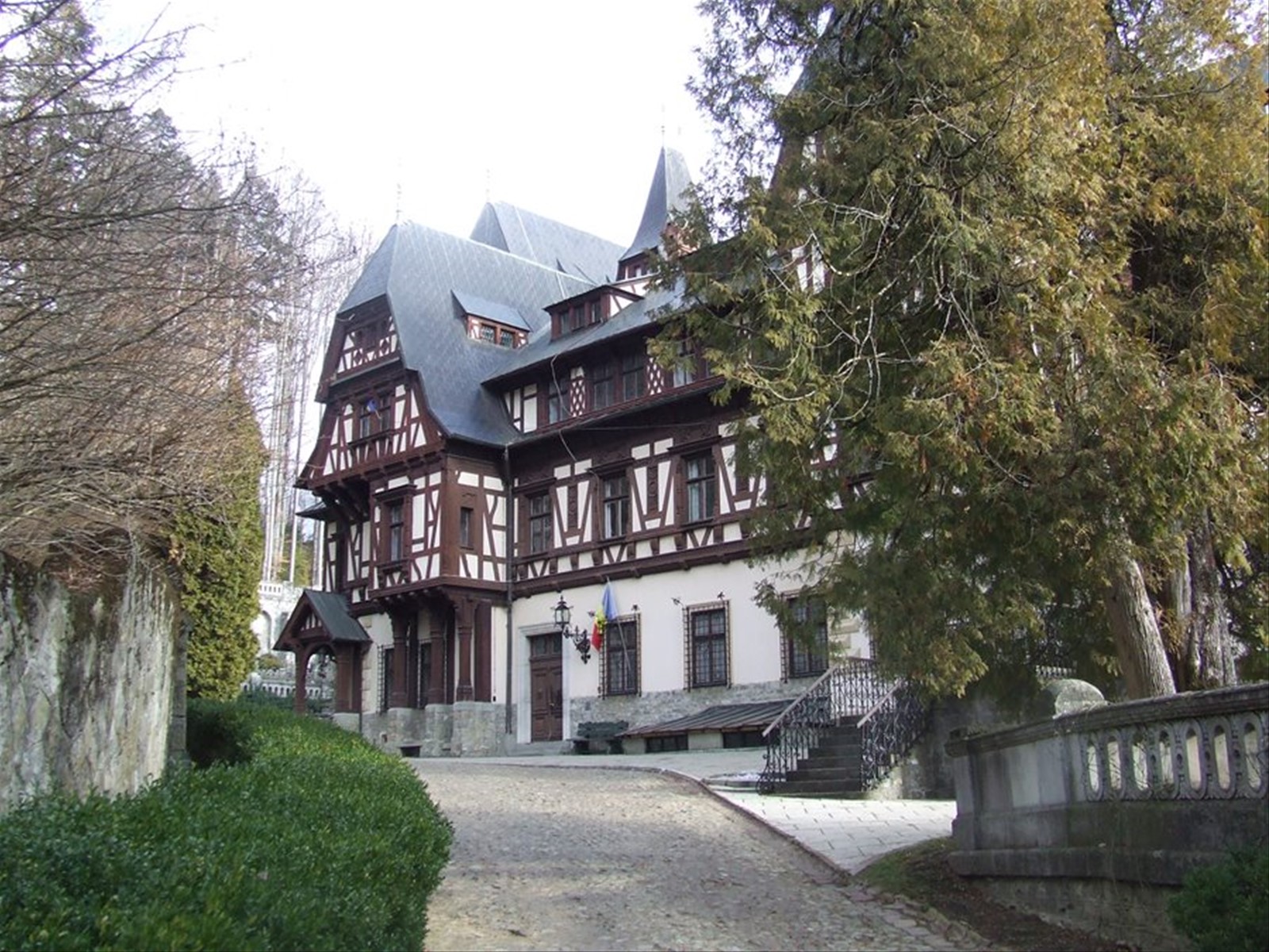SINAIA - Castello di Pelisor