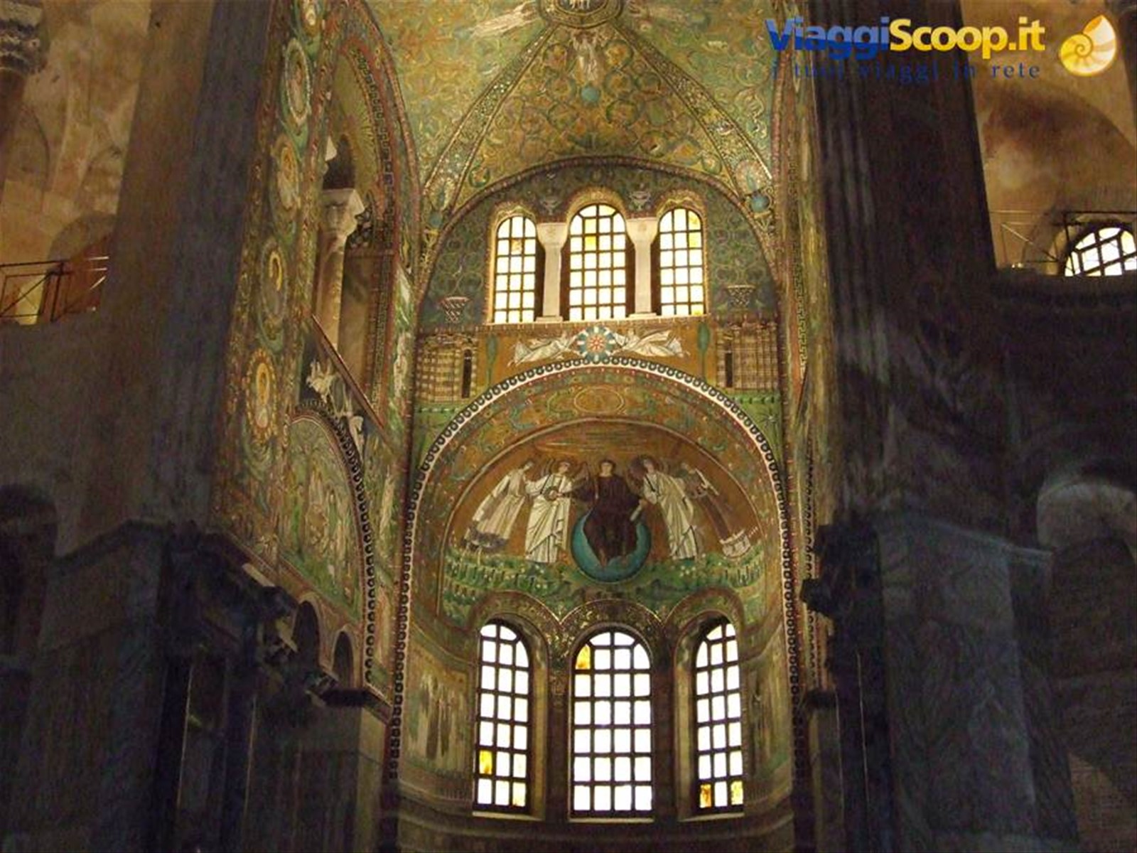 RAVENNA - San Vitale : interno