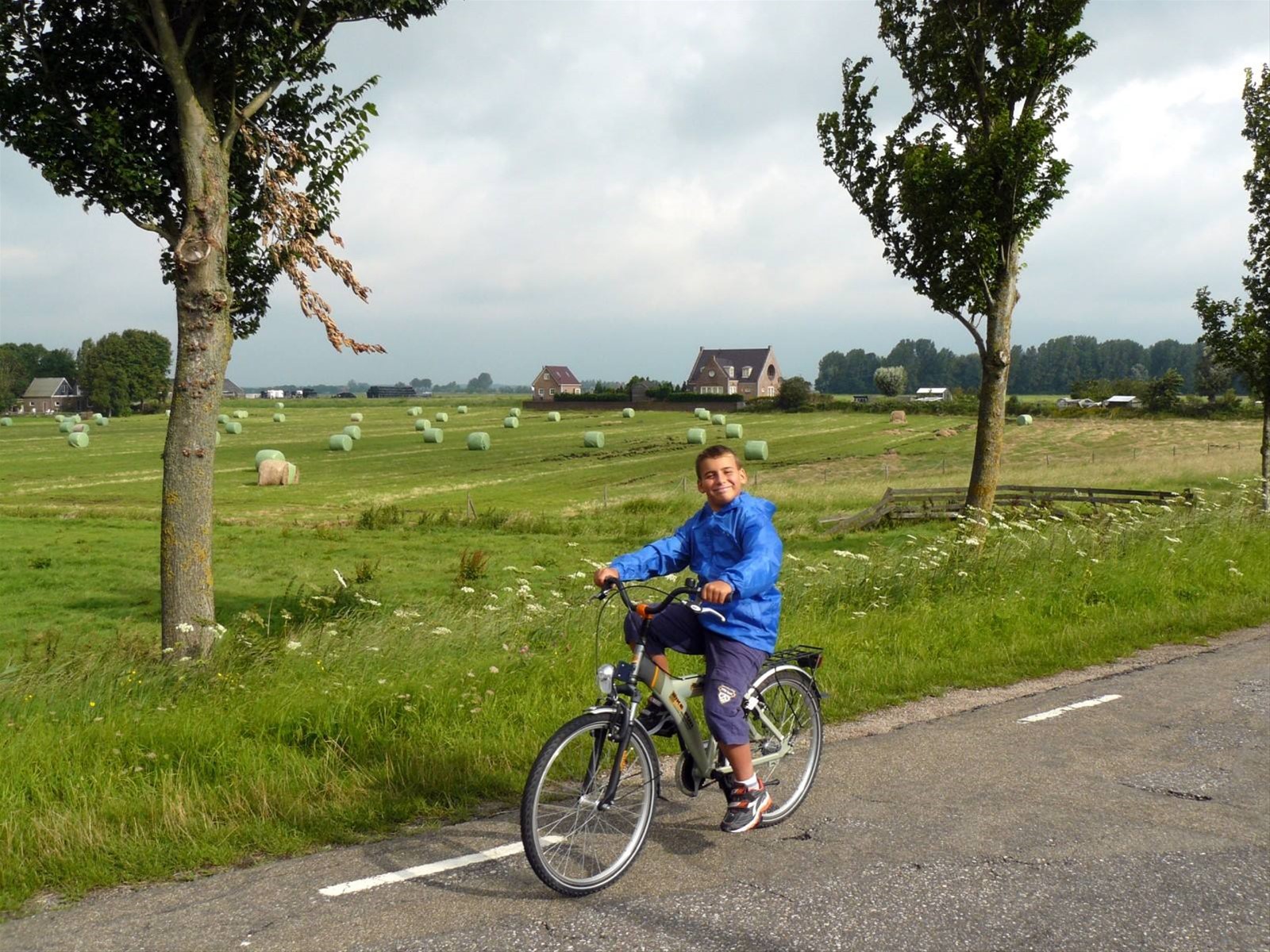 In bici tra Edam, Volendam e Marken