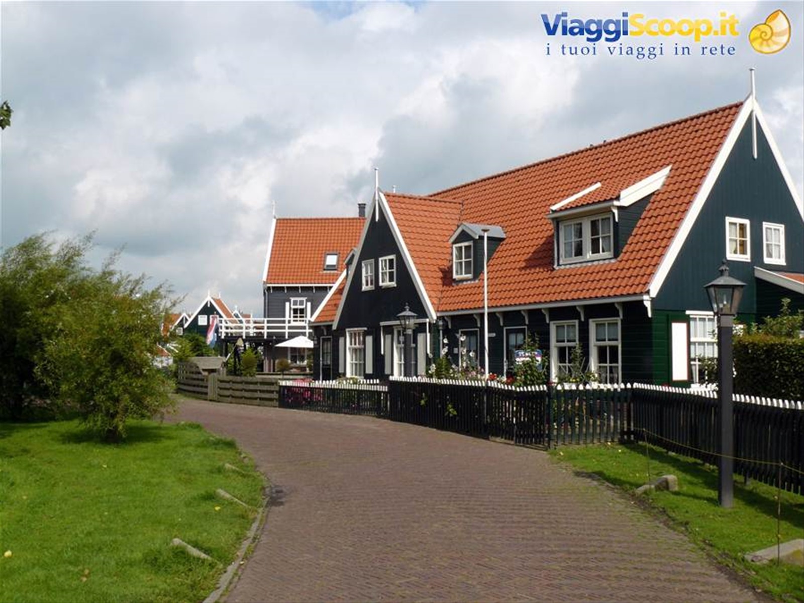 In bici tra Edam, Volendam e Marken
