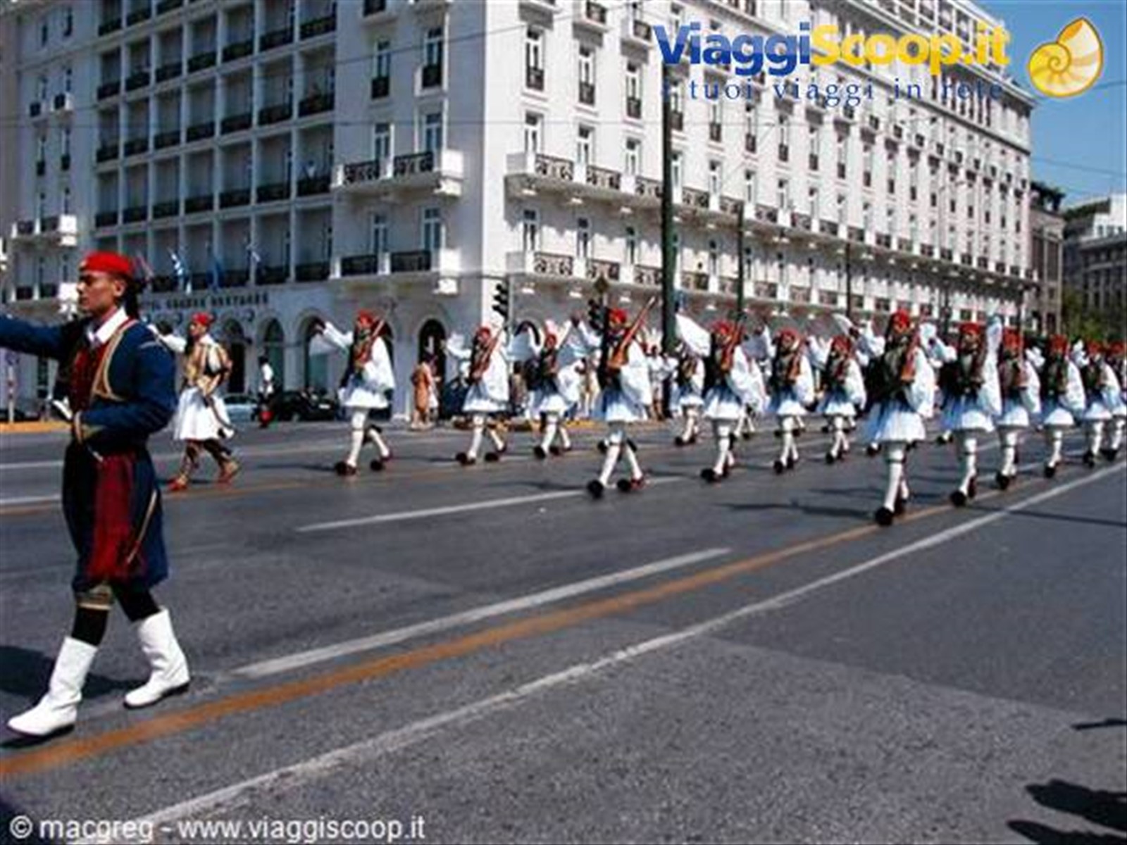 Atene, Cambio della guardia