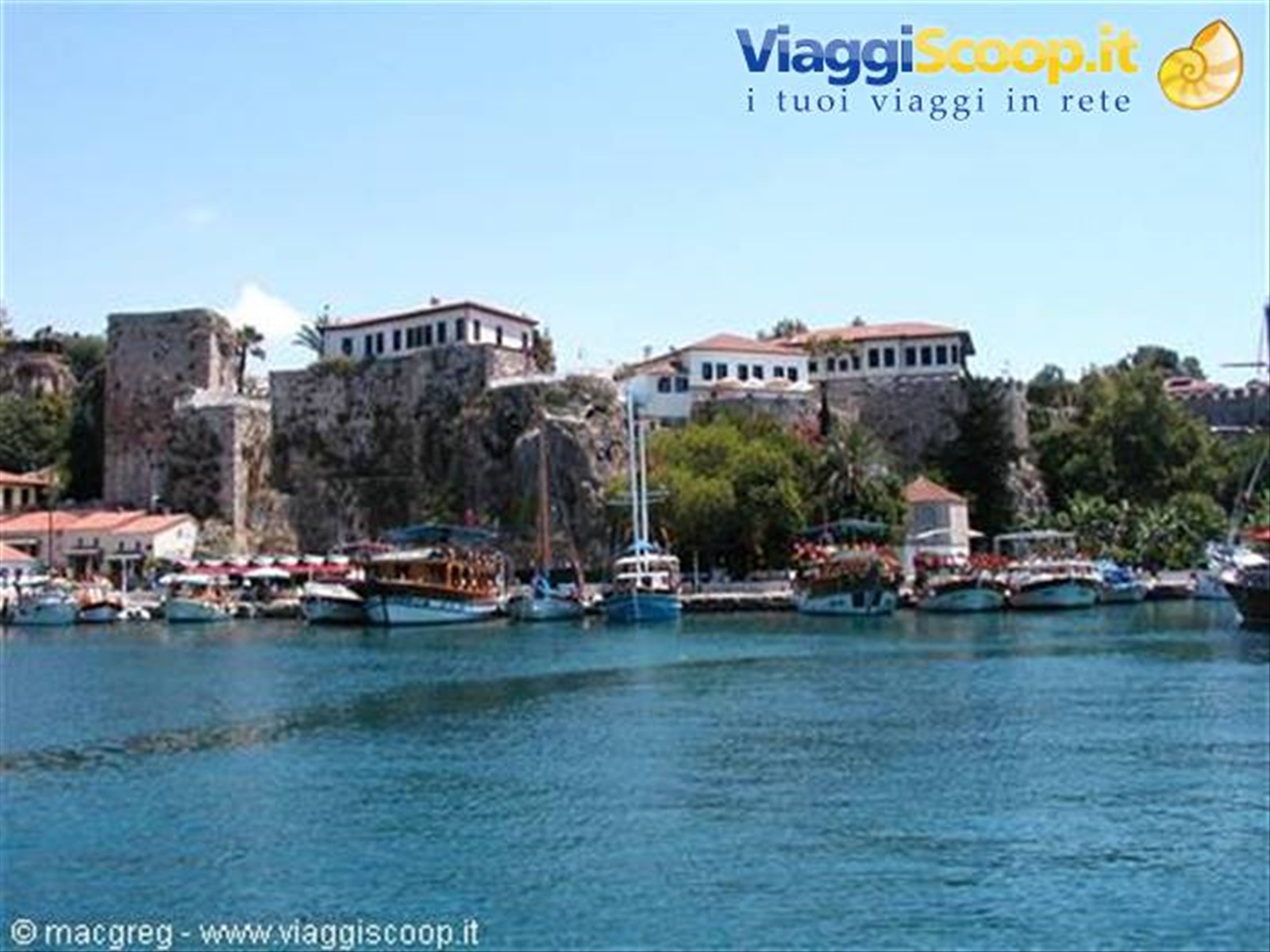 Kaleici visto dal mare