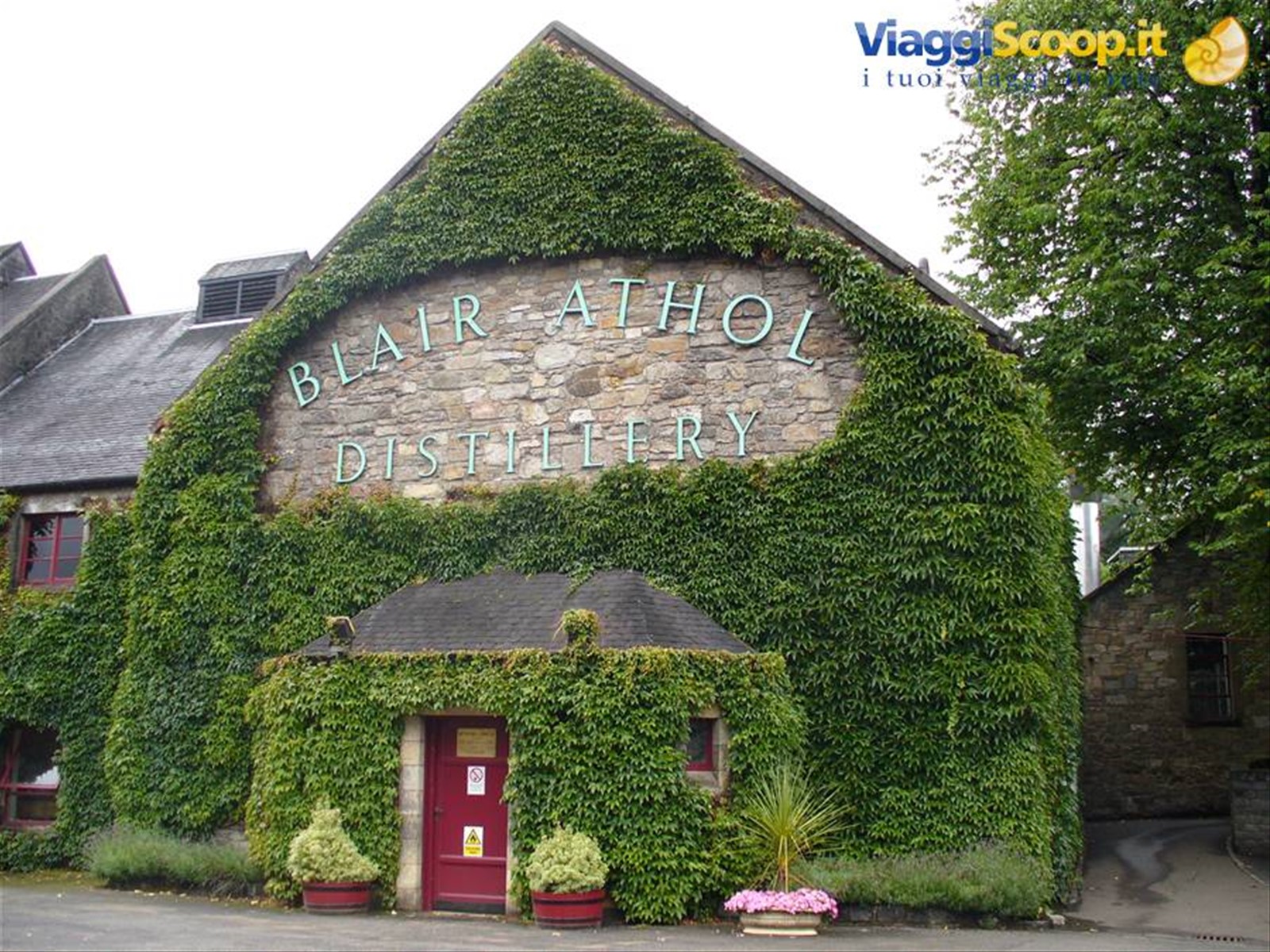 BELL'S BLAIR ATHOL DISTILLERY