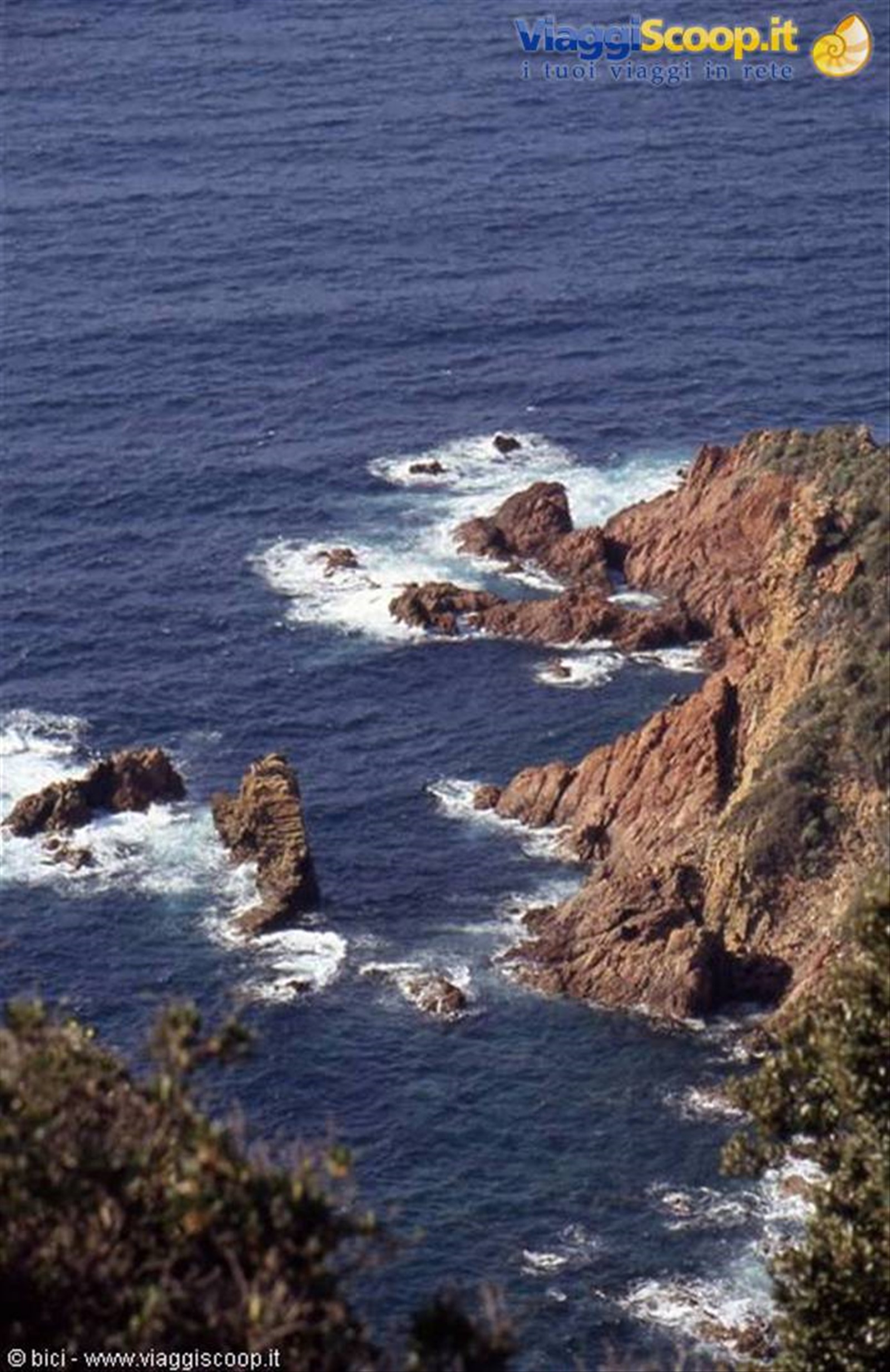 La frastagliata costa occidentale