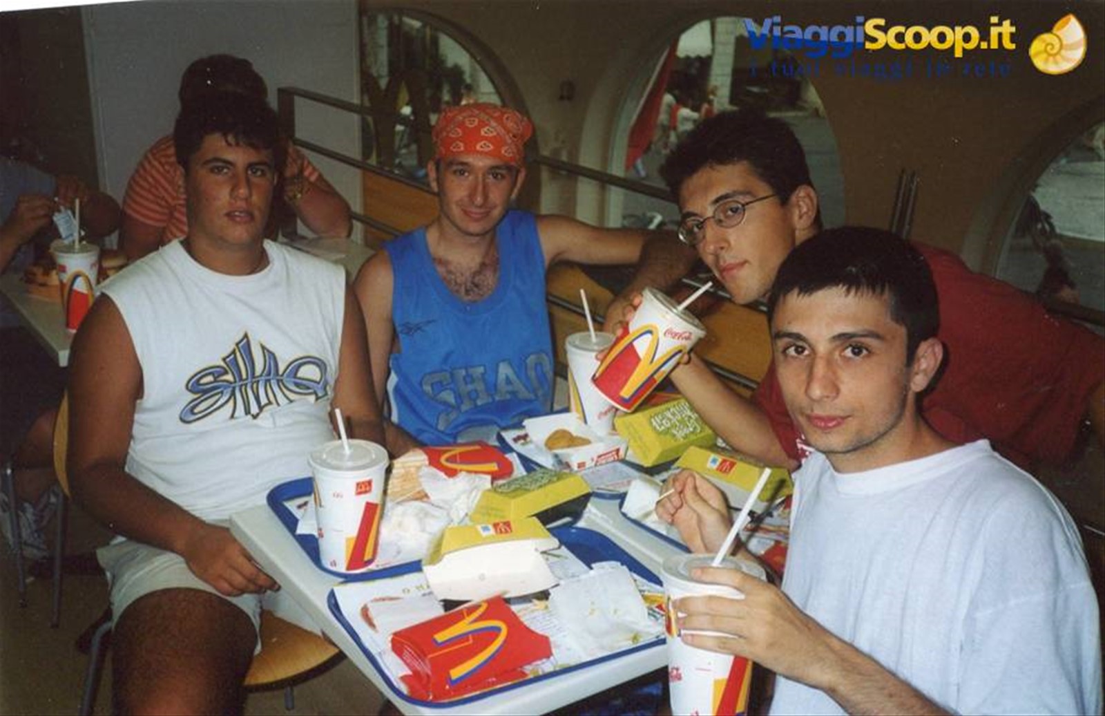 Corfu - spuntino al Mc!