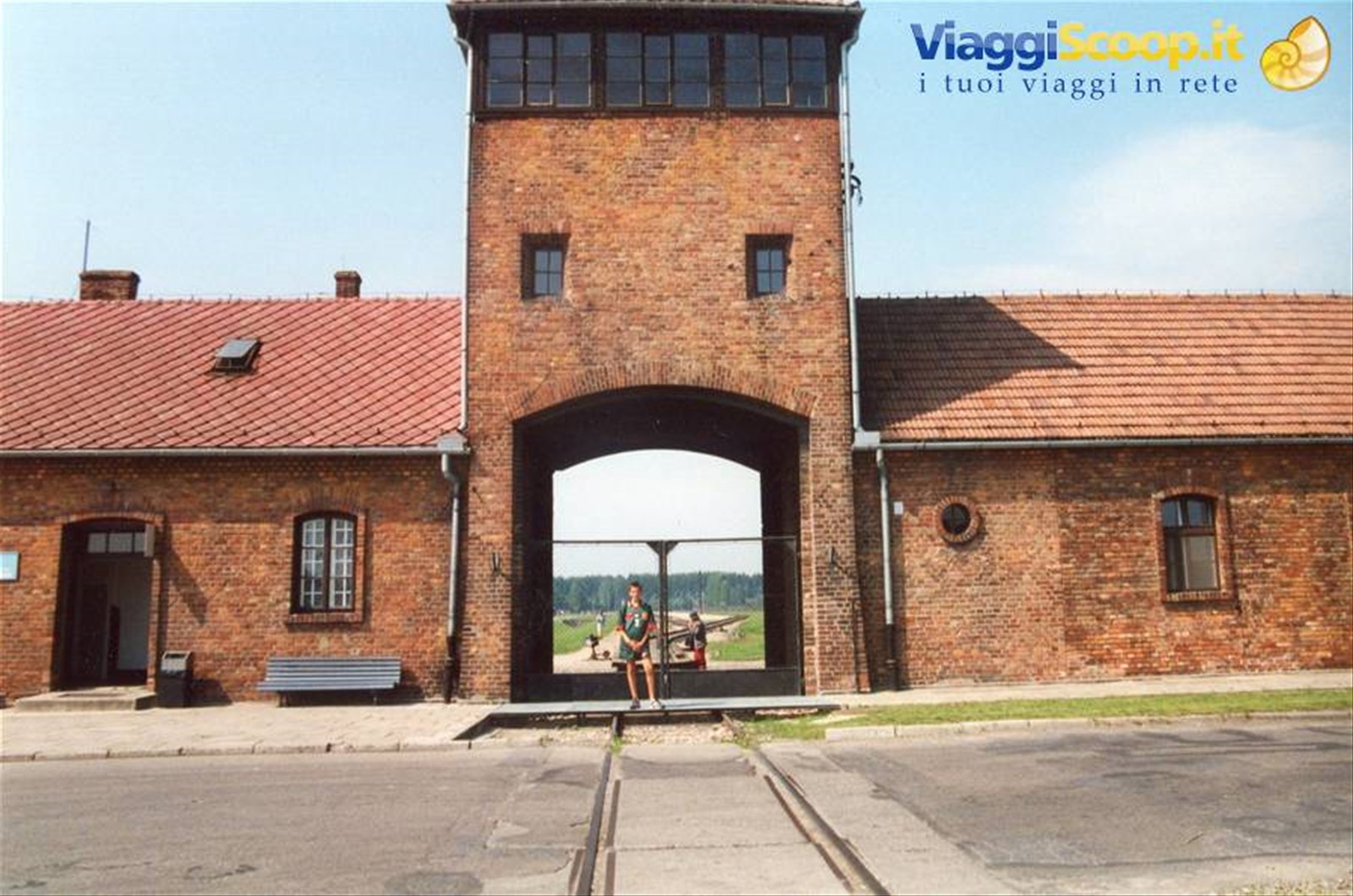 Auschwitz - entrata della ferrovia