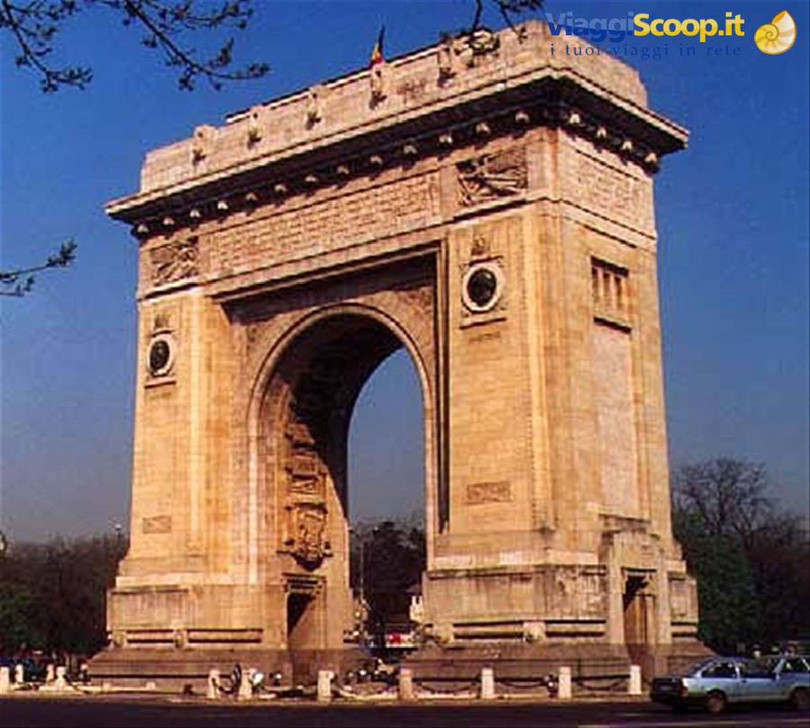 Bucarest - arco di trionfo