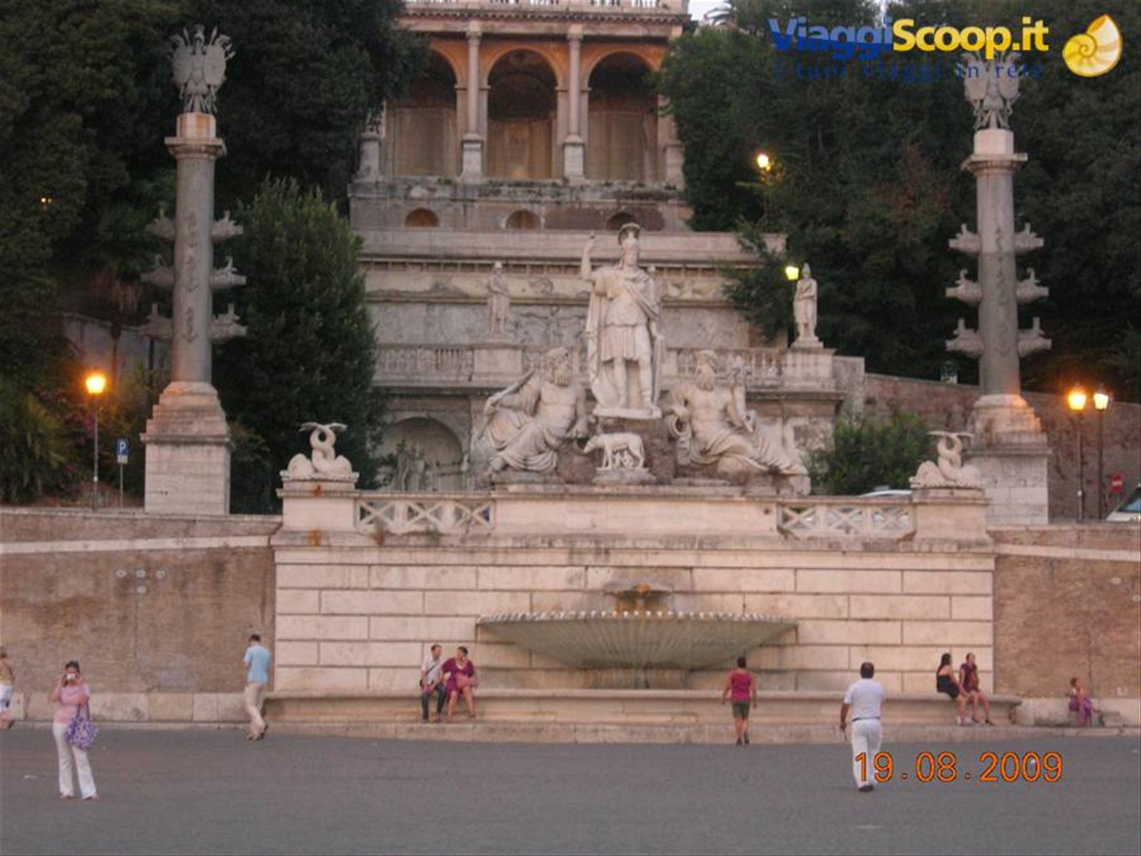 Roma - piazza del Popolo, fontana di Nettuno
