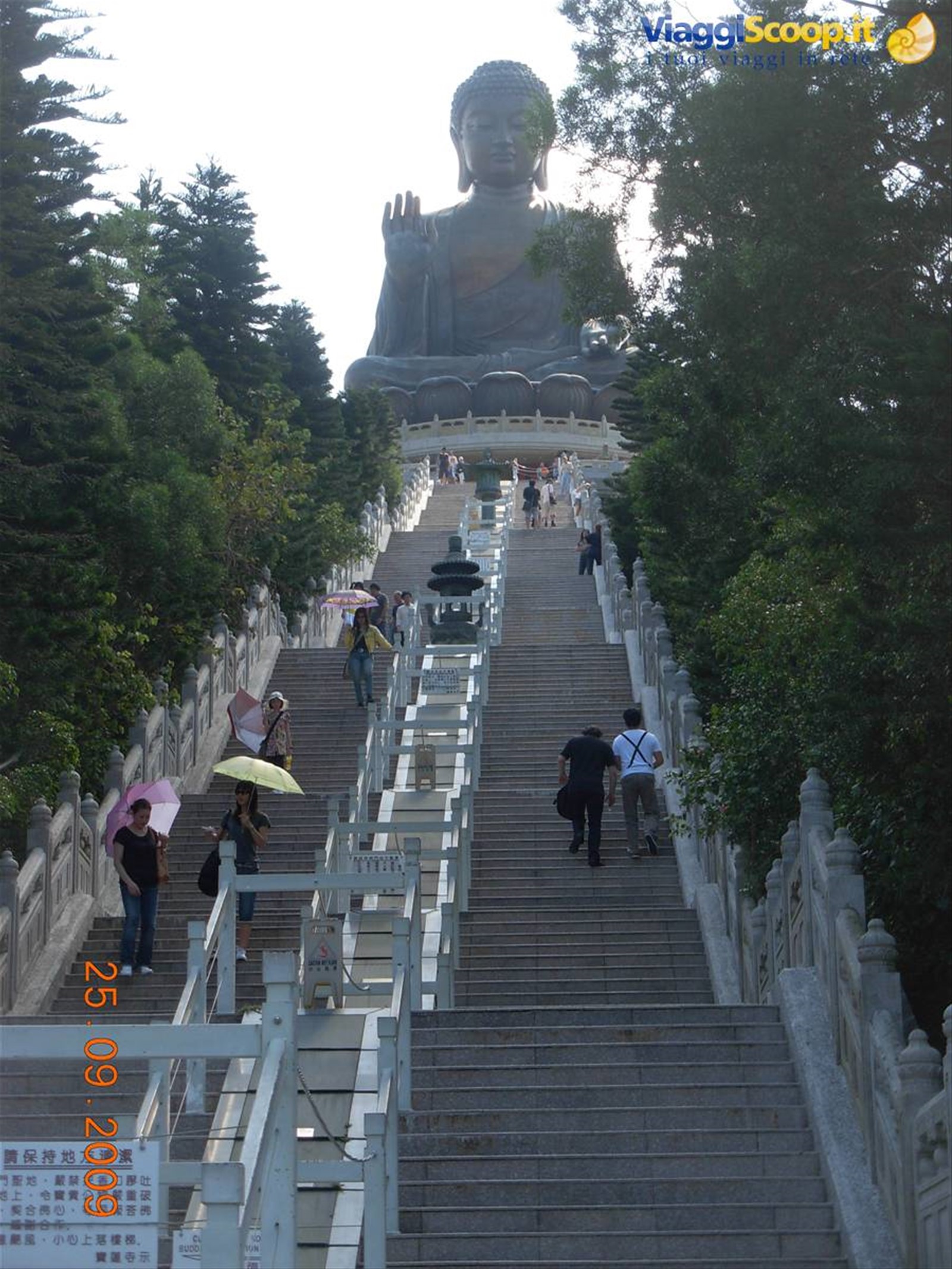 Hong Kong - Big Buddha nell'isola di Lantau