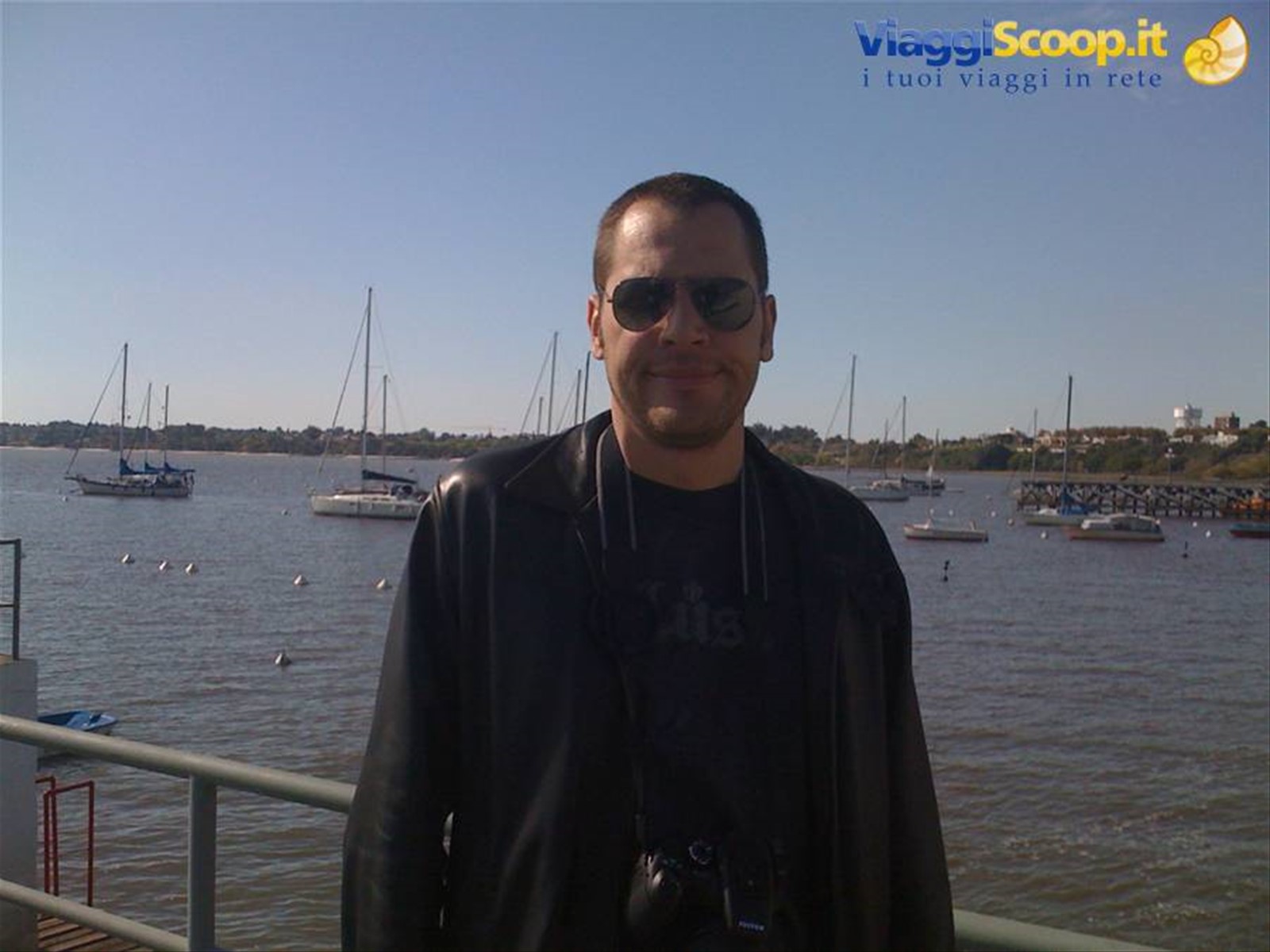 tommy sul porto di colonia