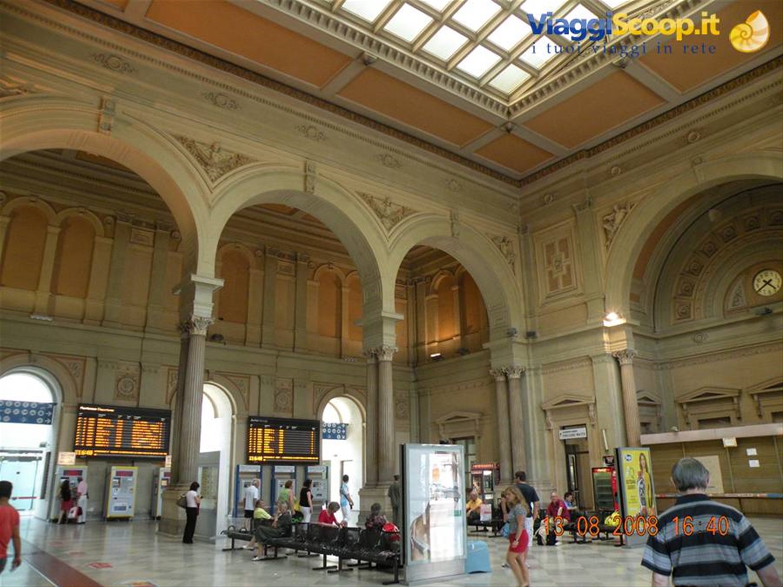 atrio della stazione