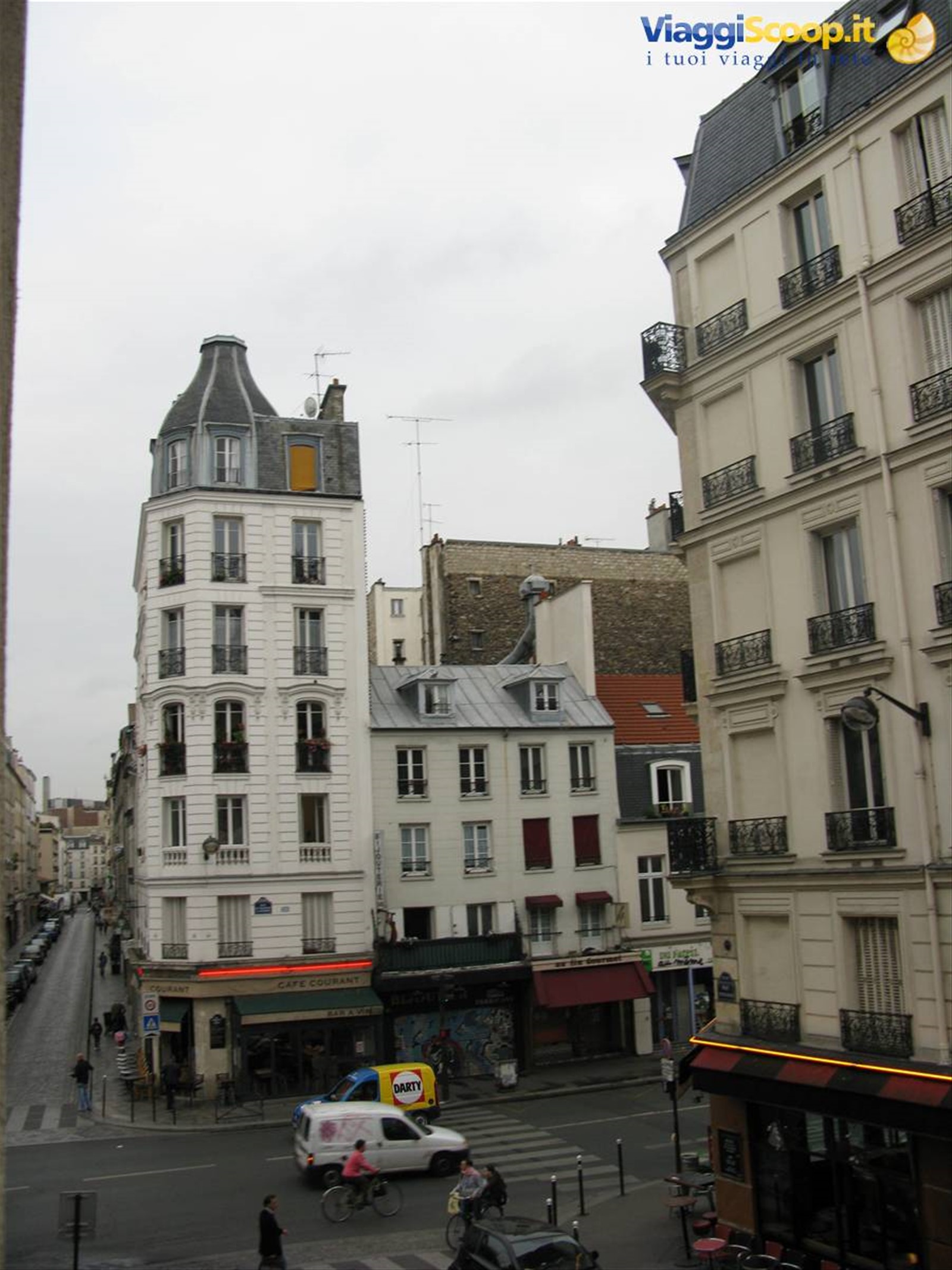 vista dalla mia camera, rue de Troffeau