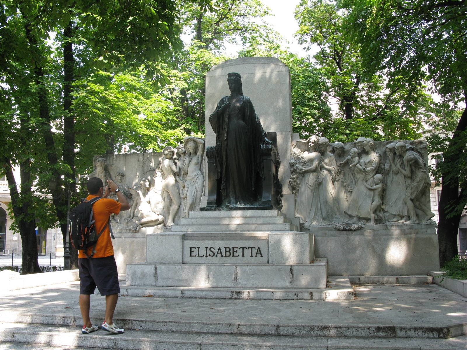 Monumento a Sissi