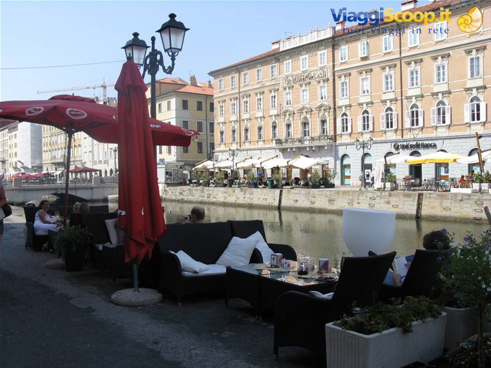 locali sulla darsena