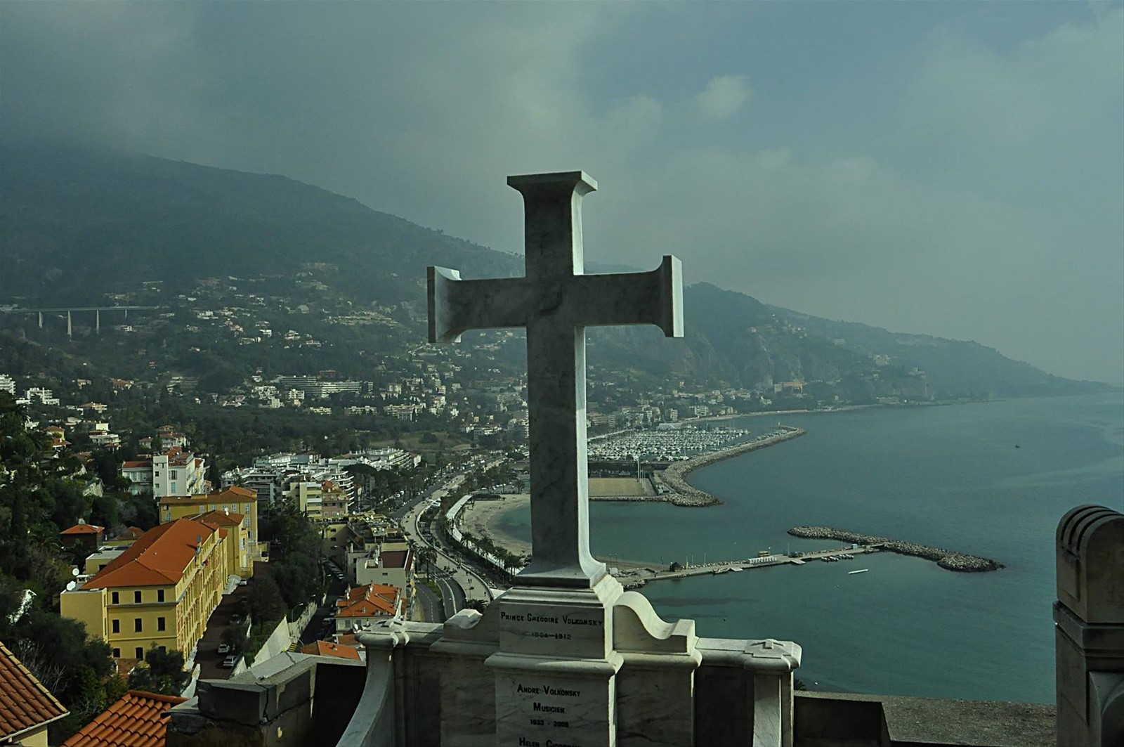 Mentone-veduta dal vecchio cimitero del castello