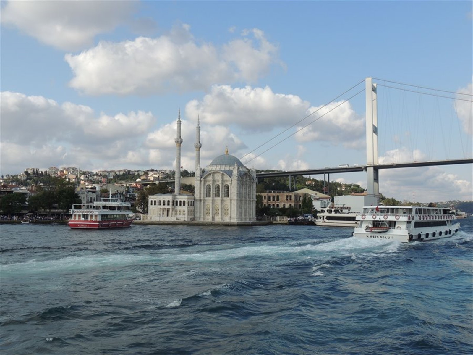 Istanbul - in battello sul Bosforo