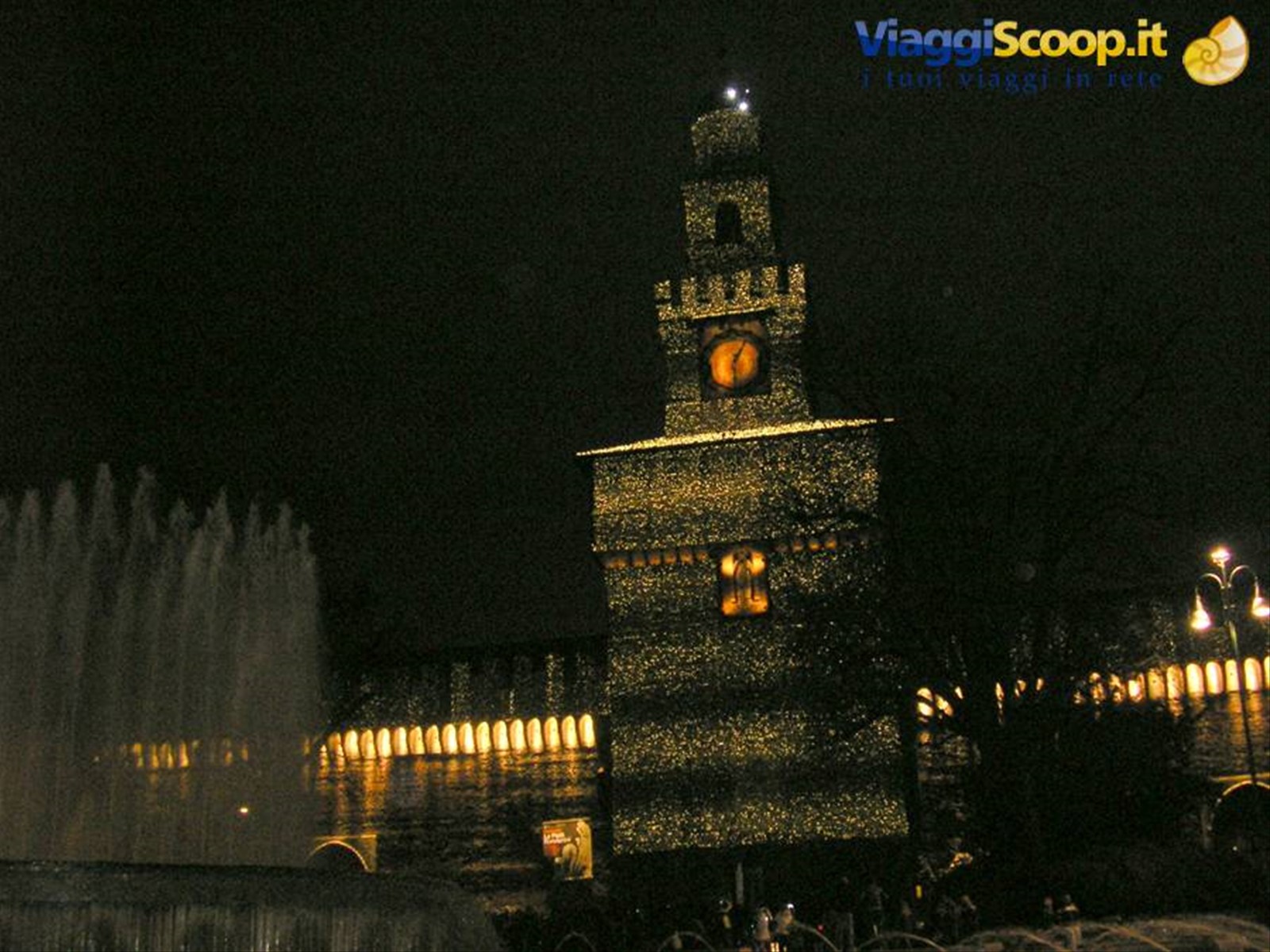 castello sforzesco di notte