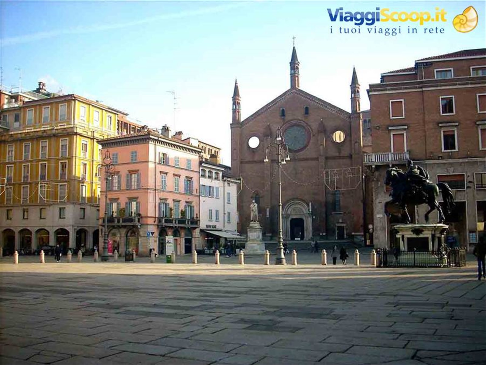 Piazza dei Cavalli