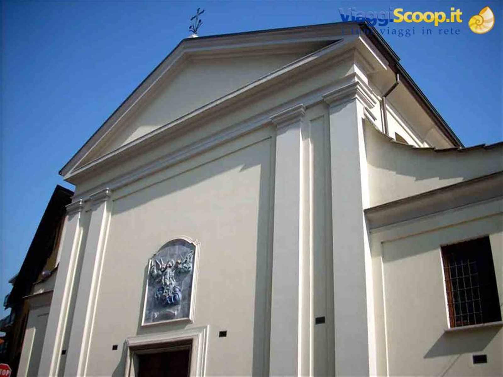 Una delle chiese a Sesto Vecchia
