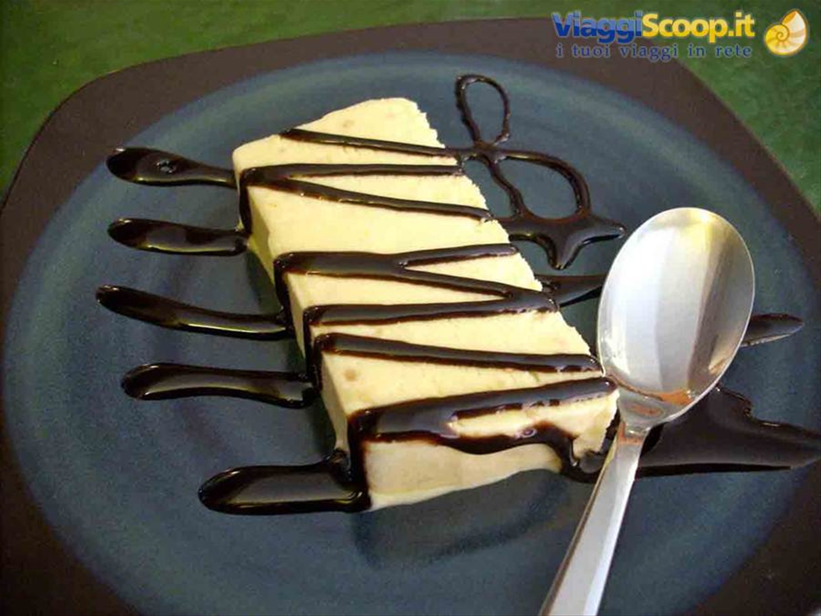 Uno sfizioso semifreddo del Ristorante Sapori di Langa