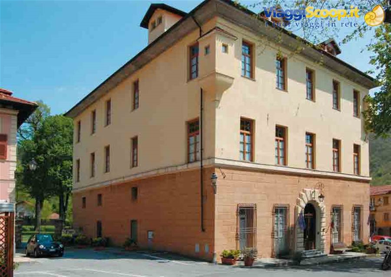 Palazzo Fieschi a Savignone, oggi hotel e ristorante