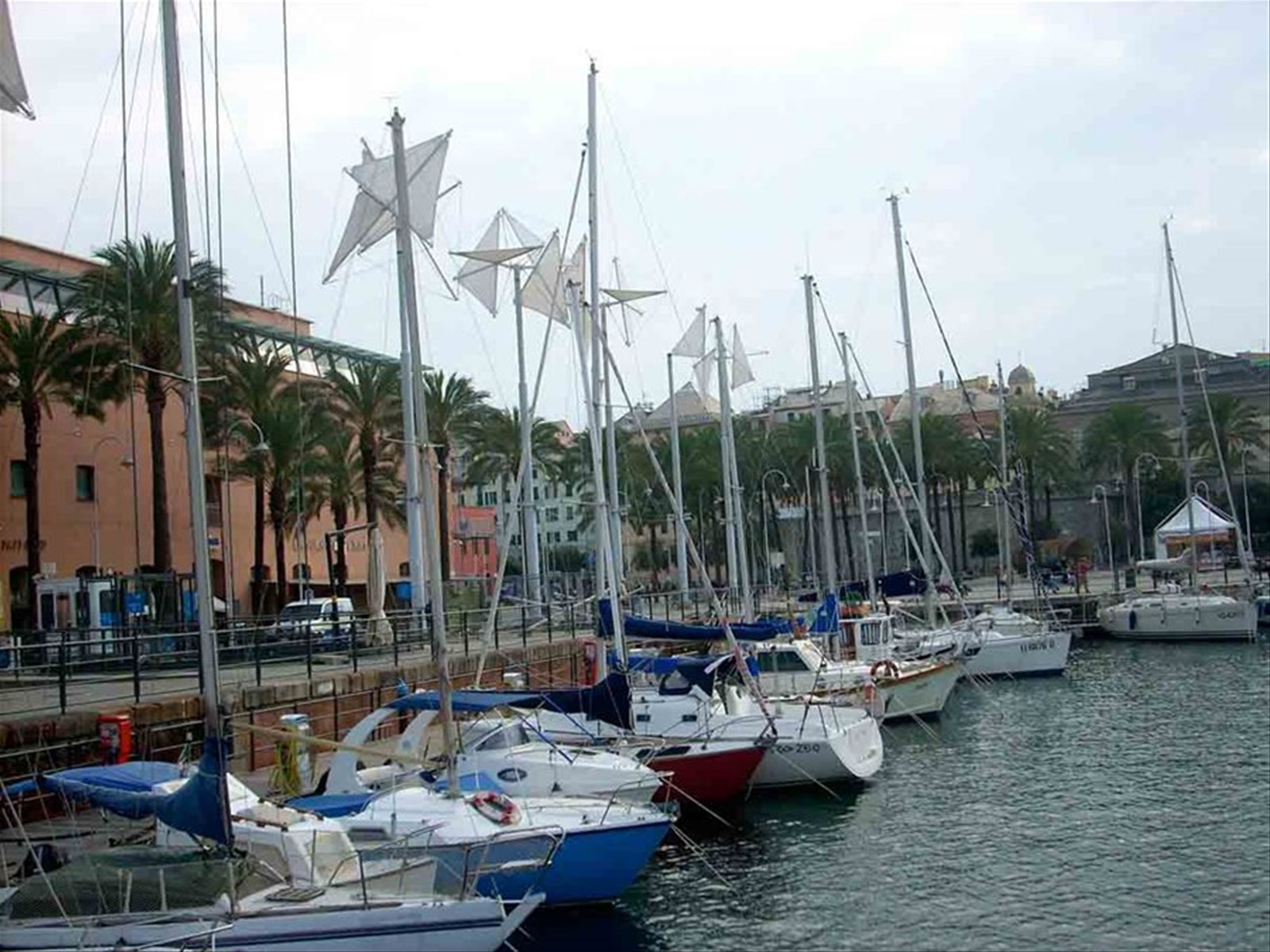 Nel Porto Antico
