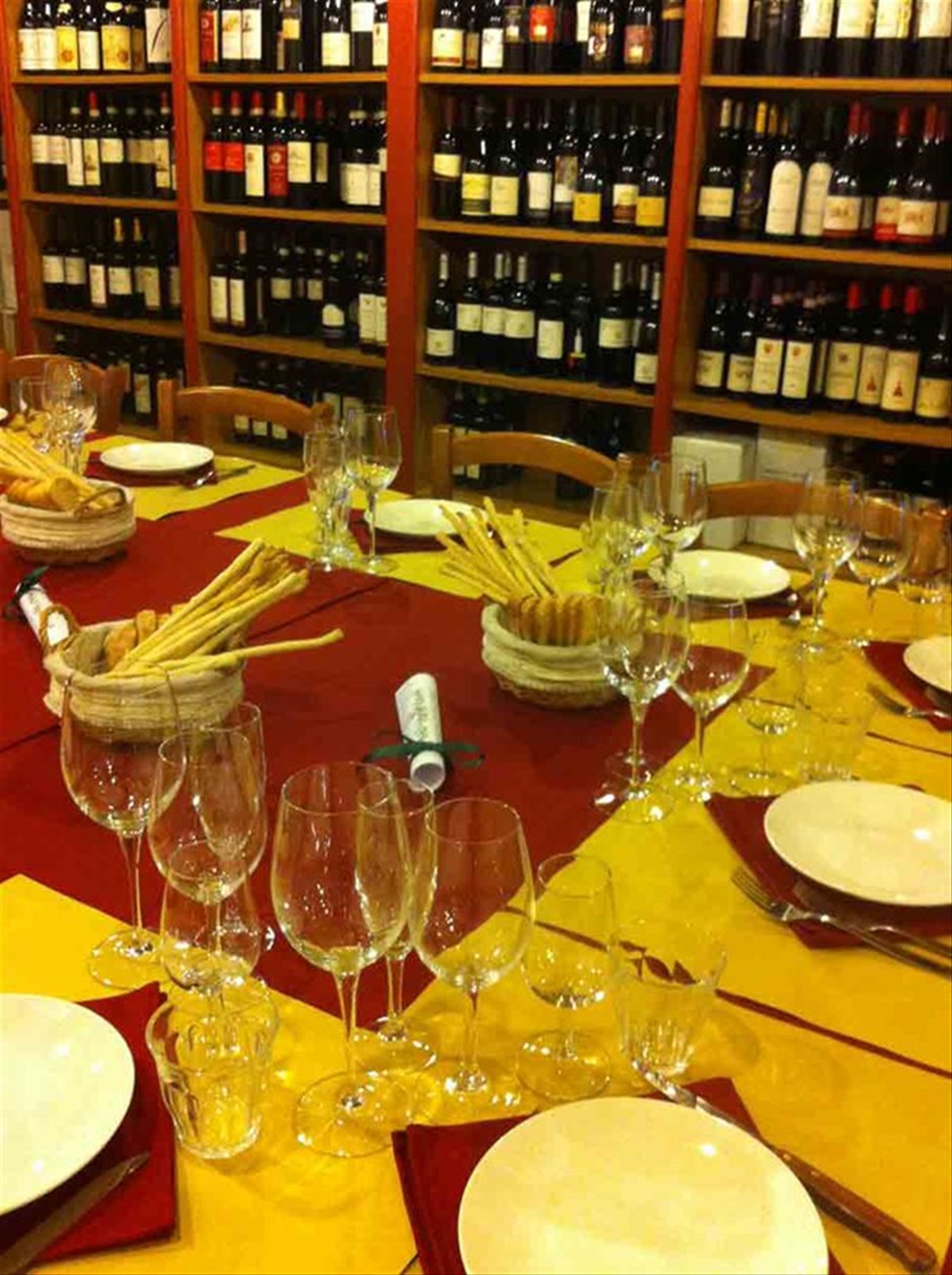 A tavola presso la Trattoria La Casa di Bacco