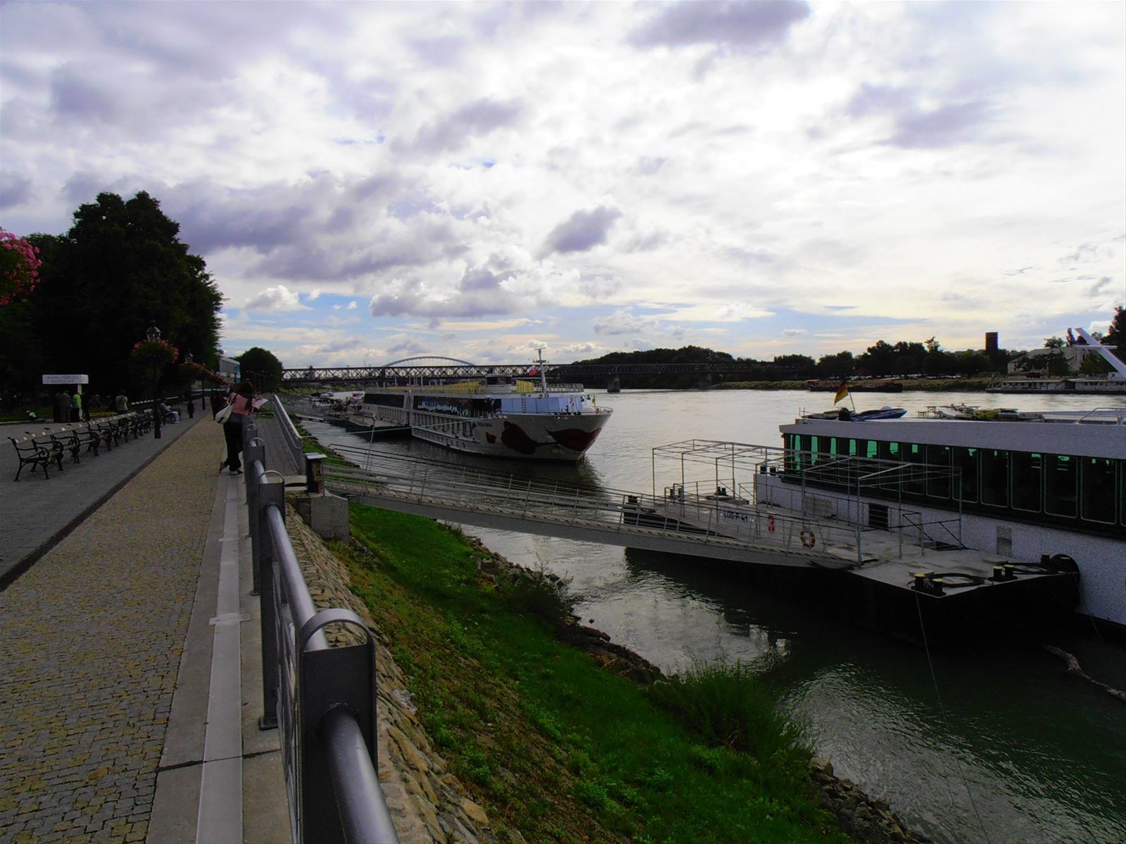 lungo il Danubio a Bratislava