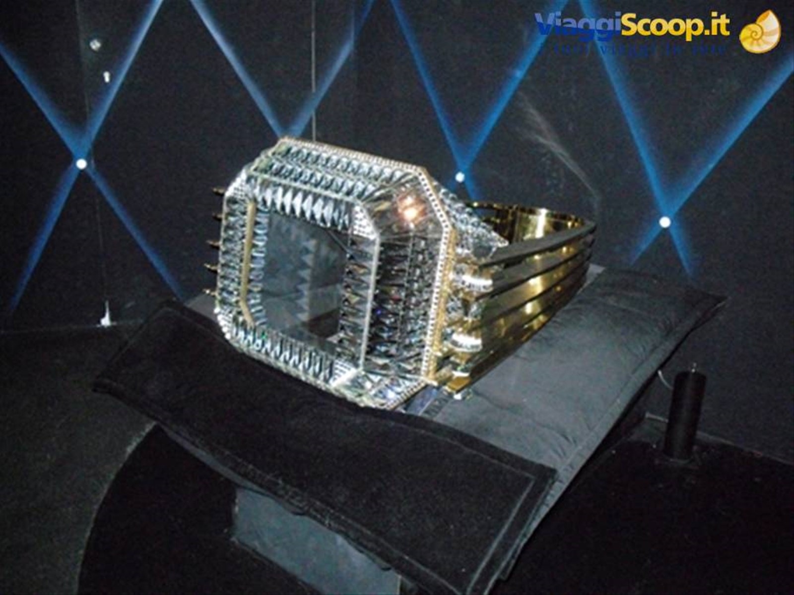 anello gigante