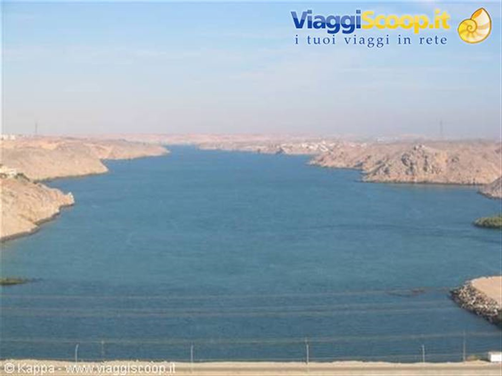 L'inizio del Lago Nasser, creato dalla grande diga di Aswan