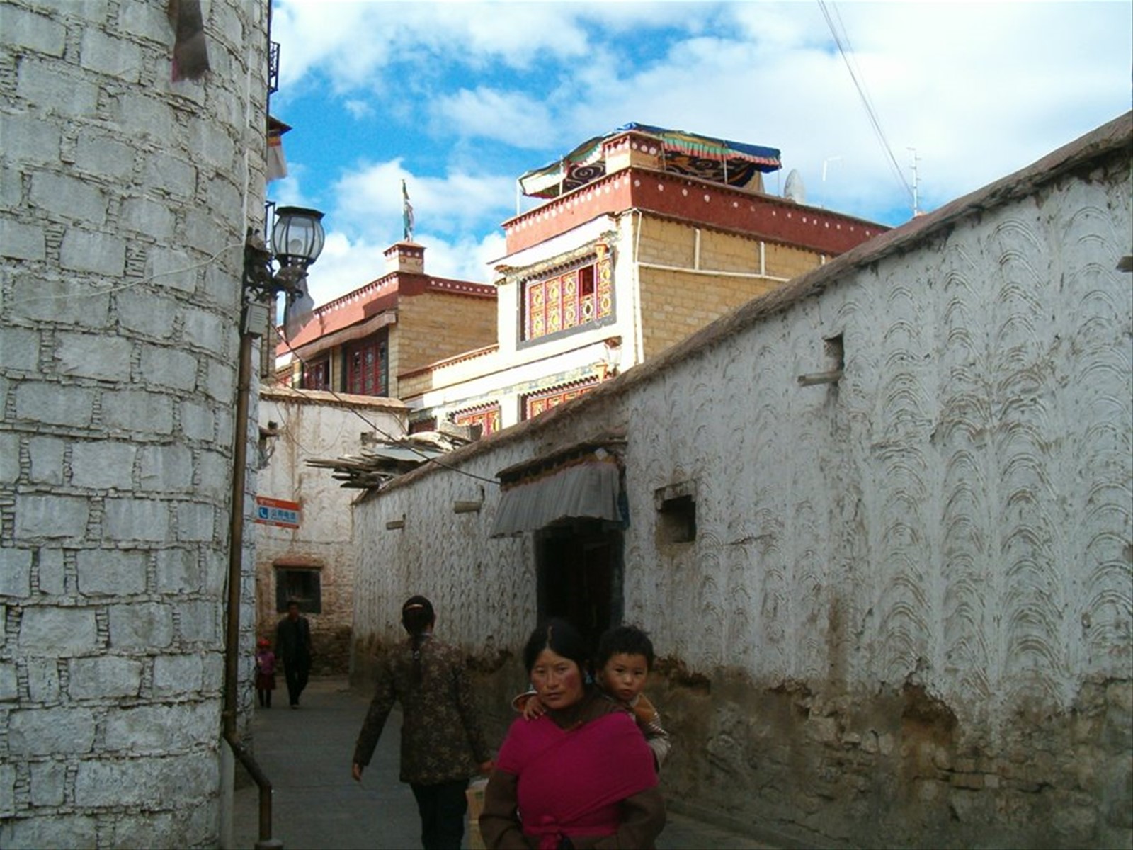 barkhor 1